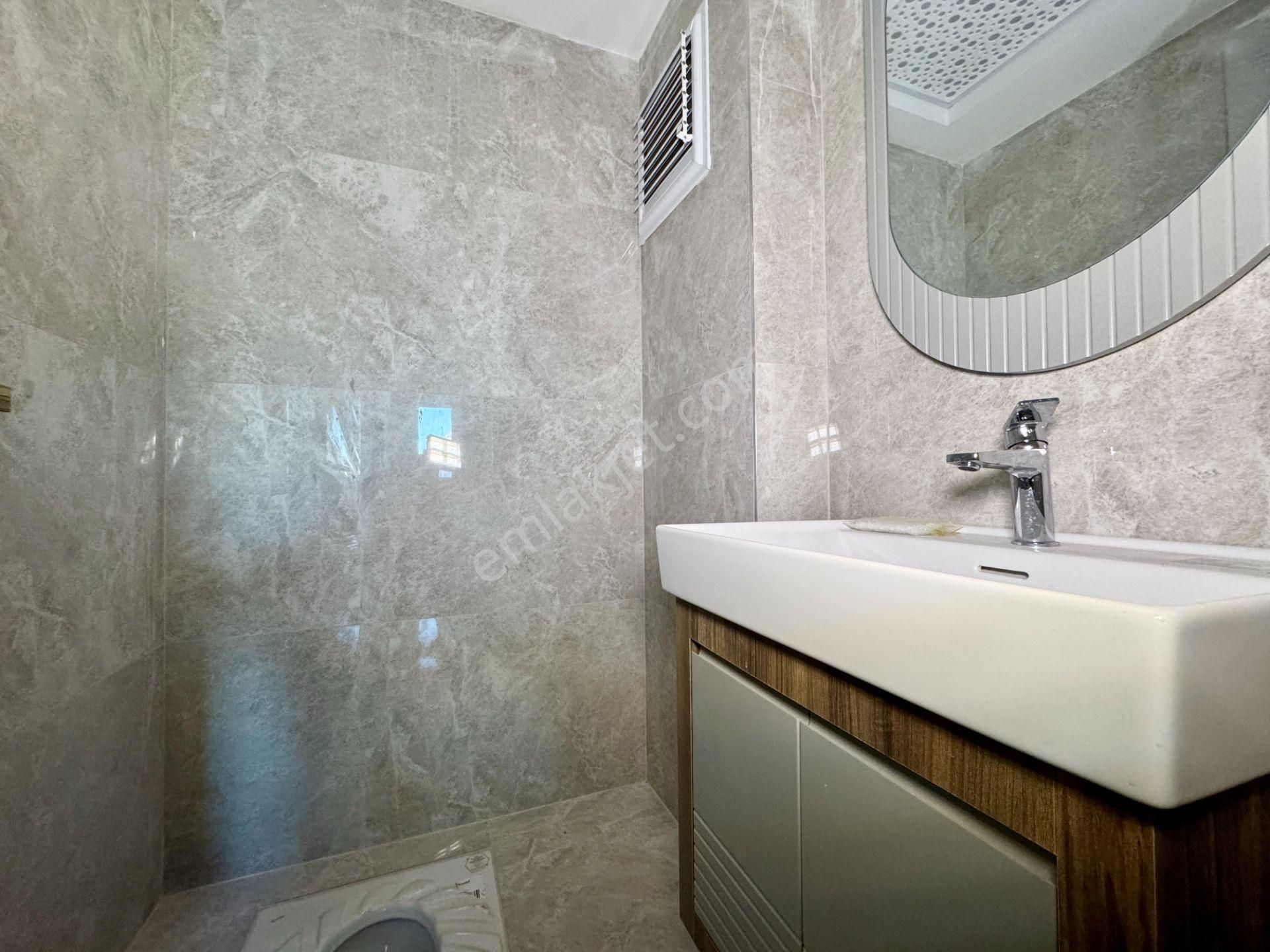 Yenişehir 34. Caddeye Yakın Sıfır Satılık 4+1 Daire - Görsel 18