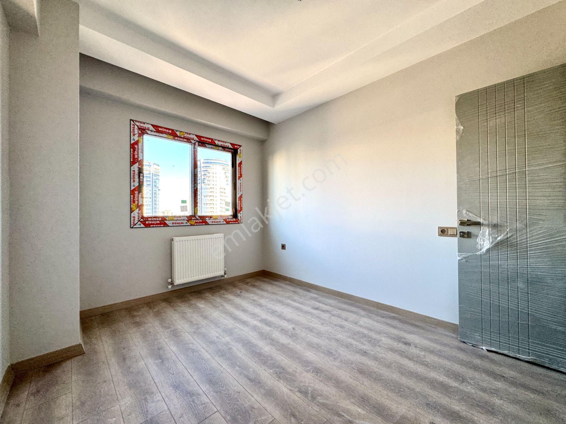 Yenişehir 34. Caddeye Yakın Sıfır Satılık 4+1 Daire - Görsel 15