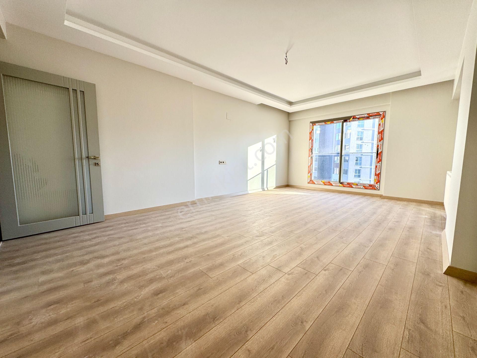 Yenişehir 34. Caddeye Yakın Sıfır Satılık 4+1 Daire - Görsel 4