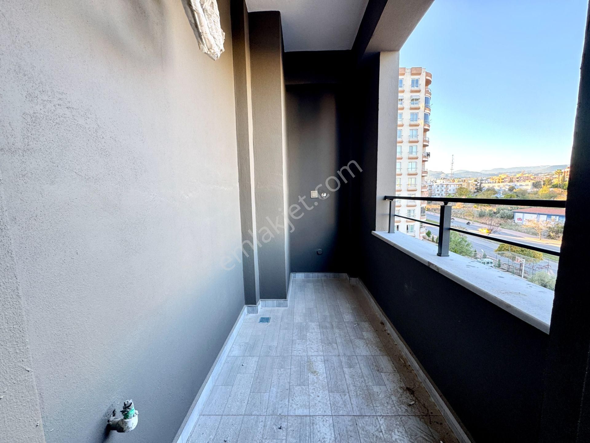 Yenişehir 34. Caddeye Yakın Sıfır Satılık 4+1 Daire - Görsel 31