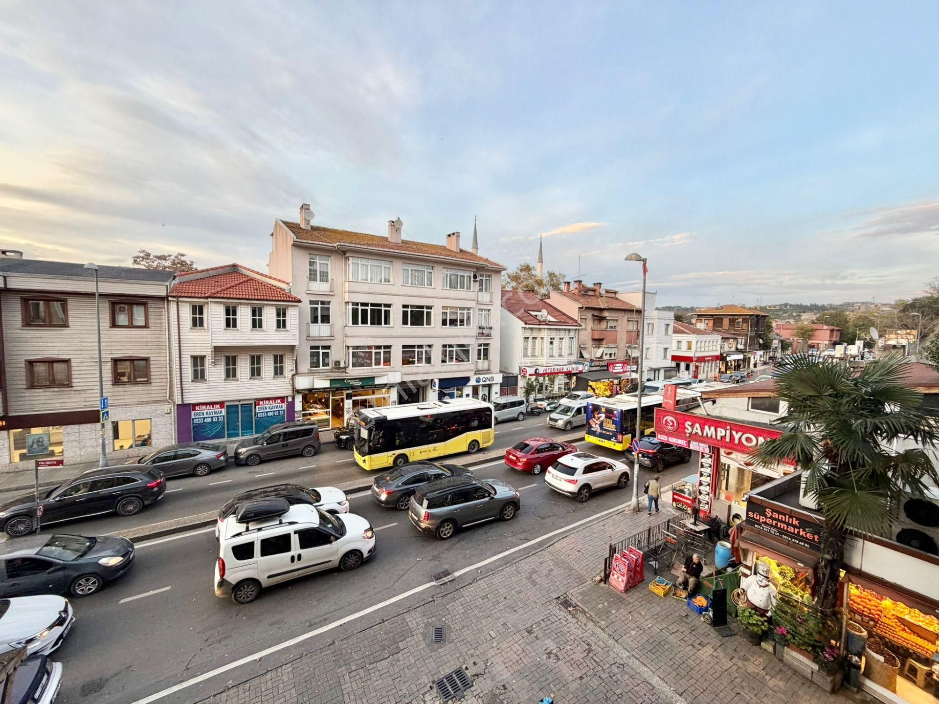 Üsküdar Beylerbeyi Merkez 'de Geniş 2+1 Satılık Daire - Görsel 14