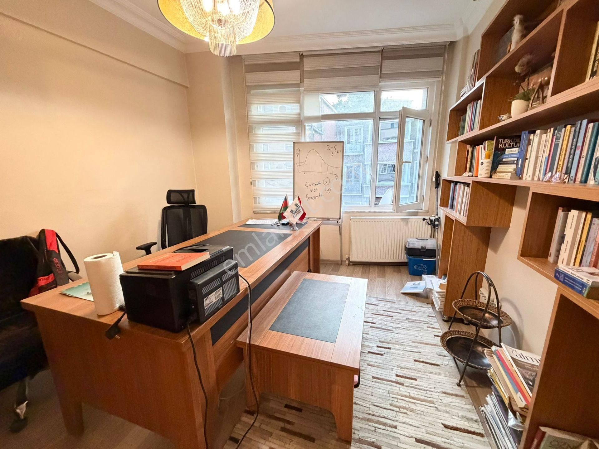 Üsküdar Beylerbeyi Merkez 'de Geniş 2+1 Satılık Daire - Görsel 20