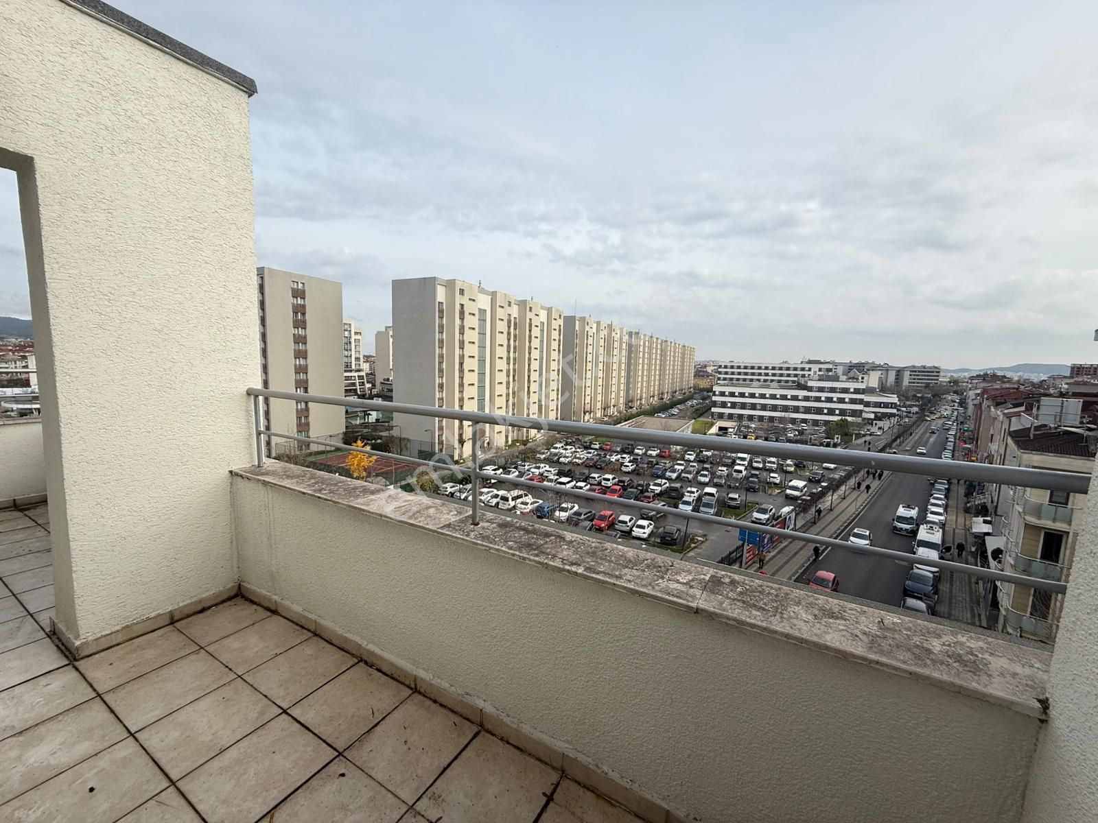 Seeworld Kentlife 120m2 Kiralık 2+1 Balkonlu Teraslı Kent Life - Görsel 3