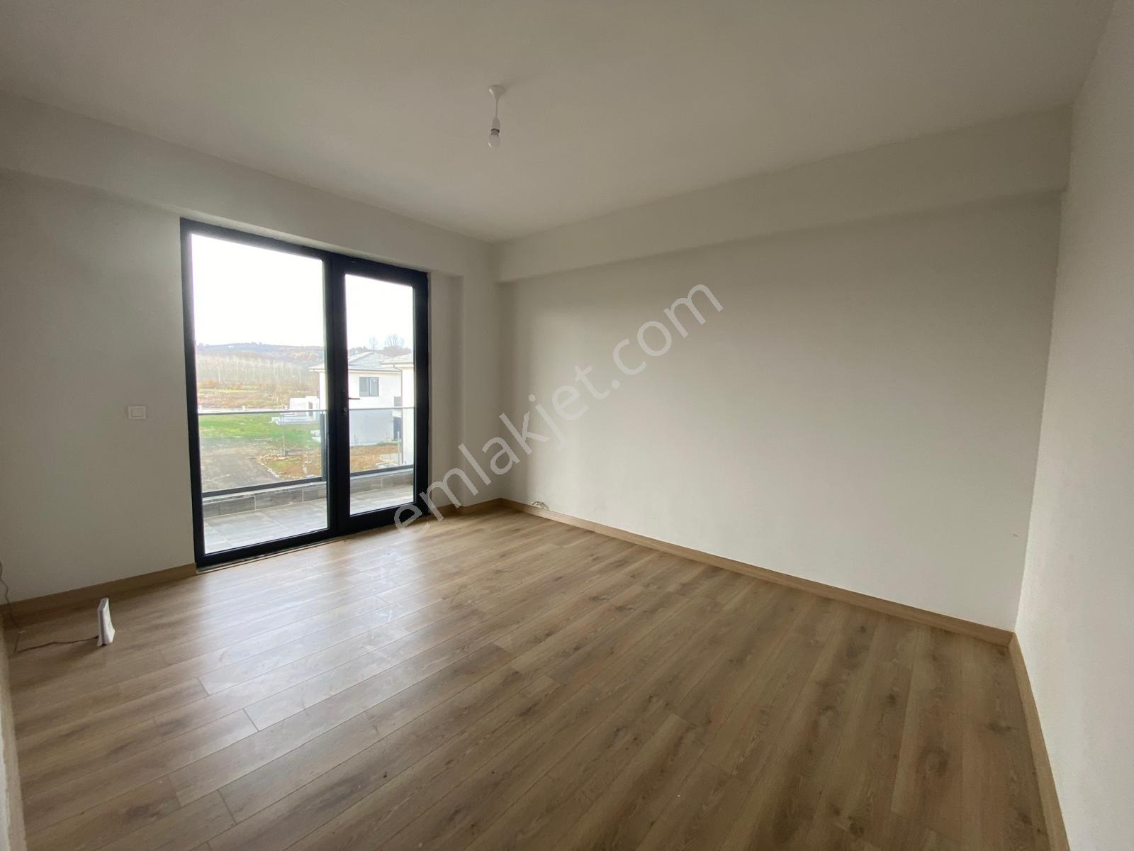 Kocaali Köy İçinde Satılık Modern Dubleks - Görsel 3