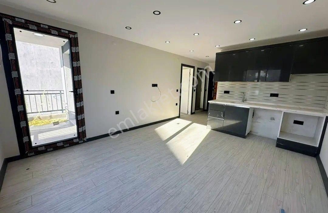 Didim Efeler’de Merkezi Konumda 1+1 Fırsat Daire Satıyoruz - Görsel 4