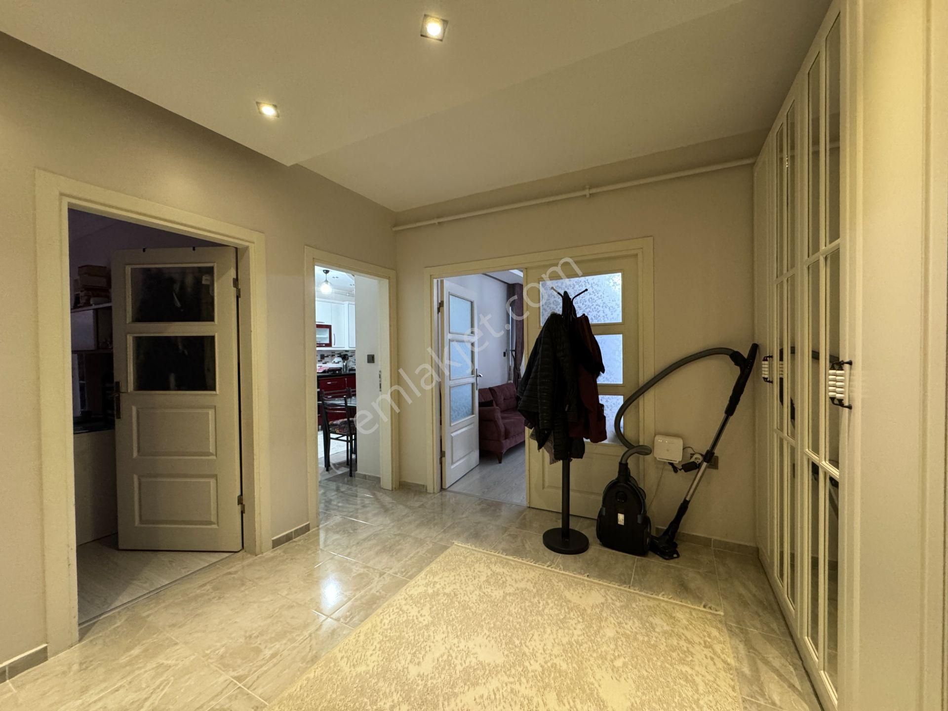 Trabzon Pelitli Mahallesi Deniz Manzaralı Satılık 3+1 Konut - Görsel 7