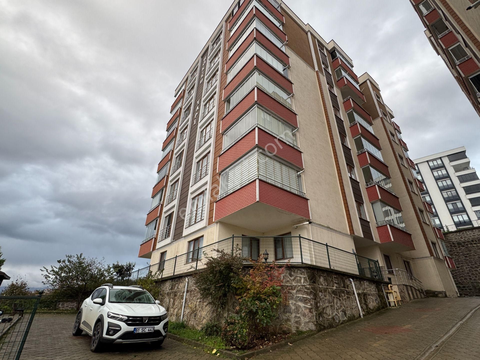 Trabzon Pelitli Mahallesi Deniz Manzaralı Satılık 3+1 Konut - Görsel 2