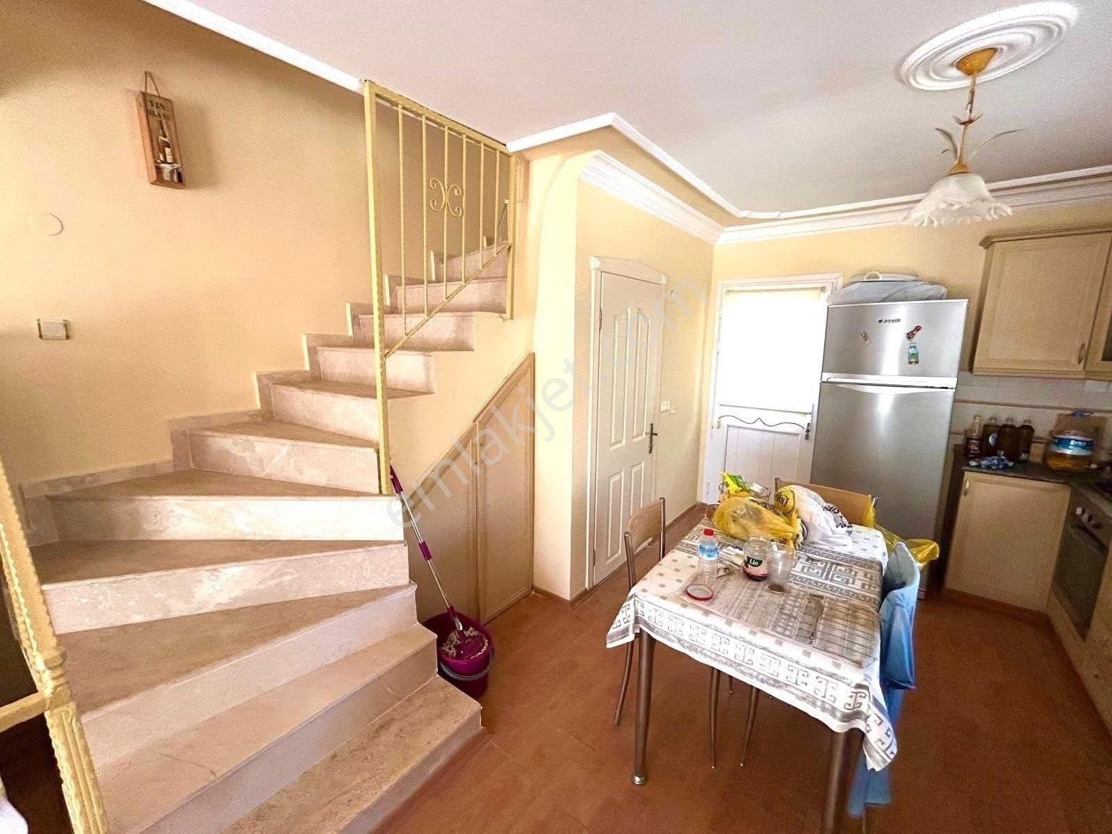 Denize Ve Avm Ye Yürüme Mesafesinde Havuzlu Sitede Yazlık - Görsel 5