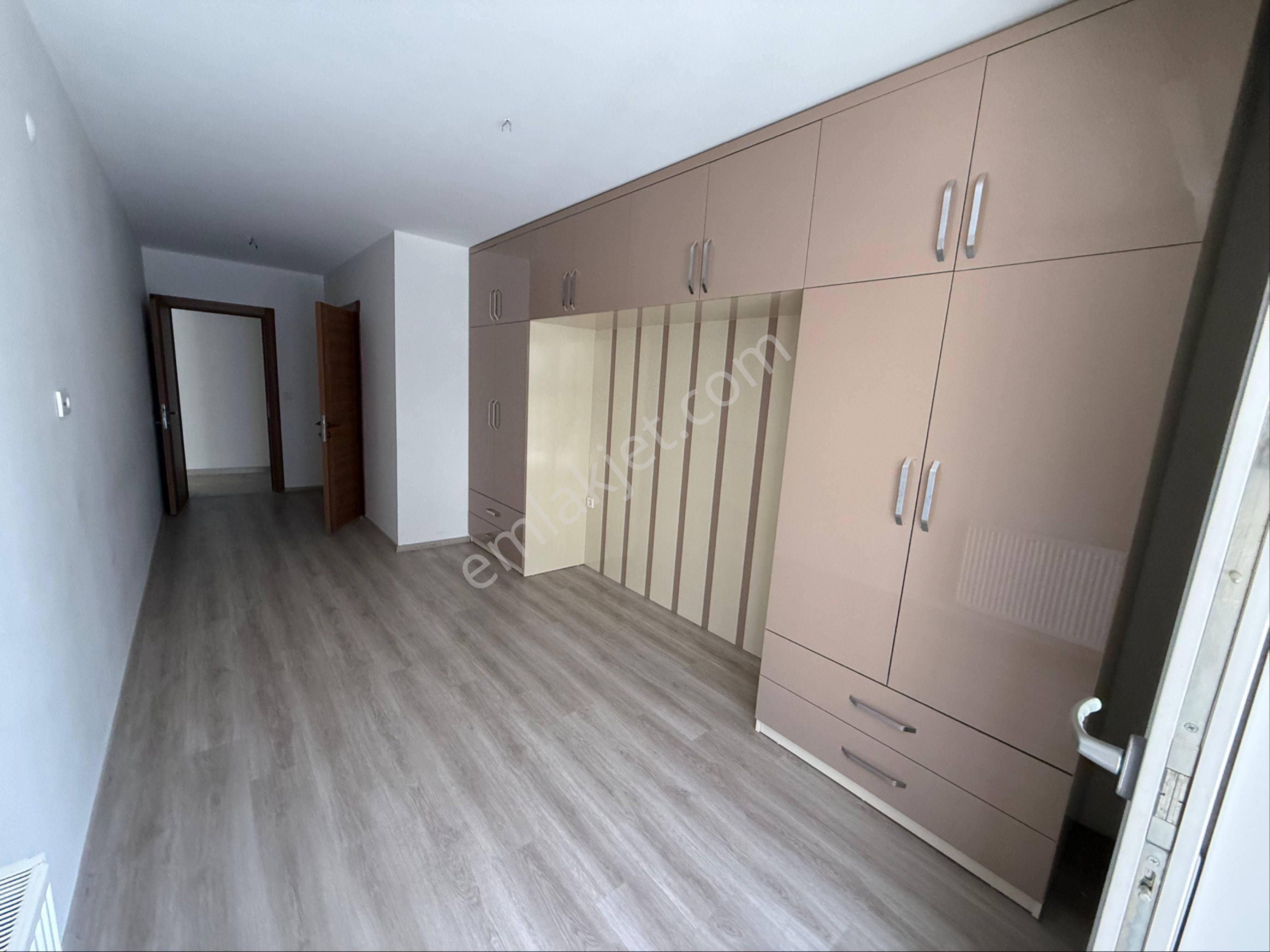 Şehir Merkezinde 3+1 Doğalgazlı Arakat Daire - Görsel 13