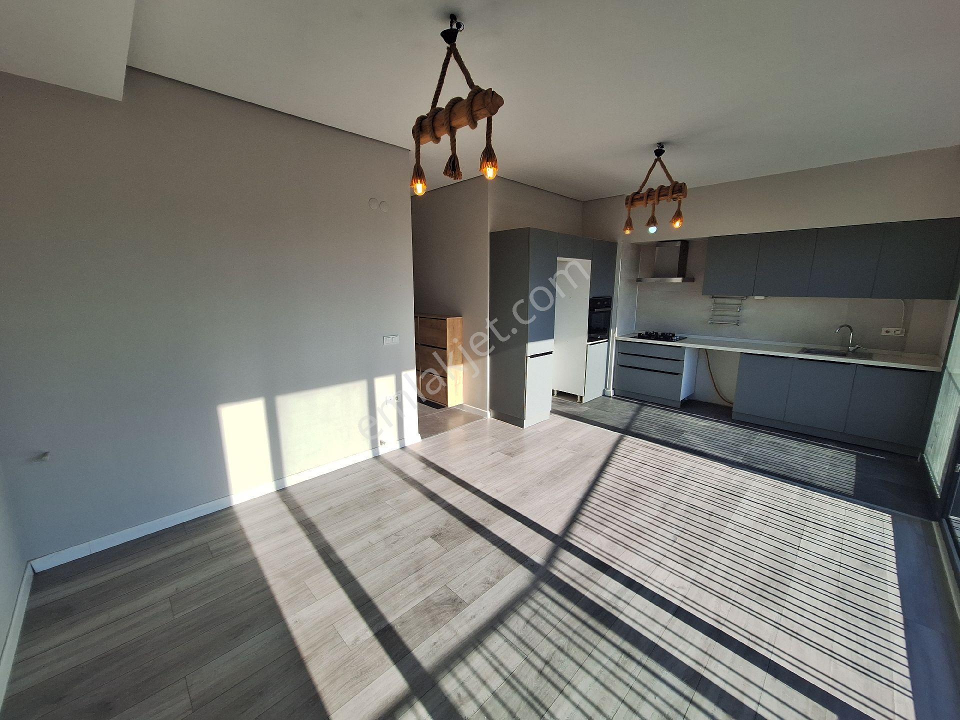 (depozitosuz)kuşadası Marina Sahile 100metre Yeni Binada Eşyasız Kiralık Daire - Görsel 6