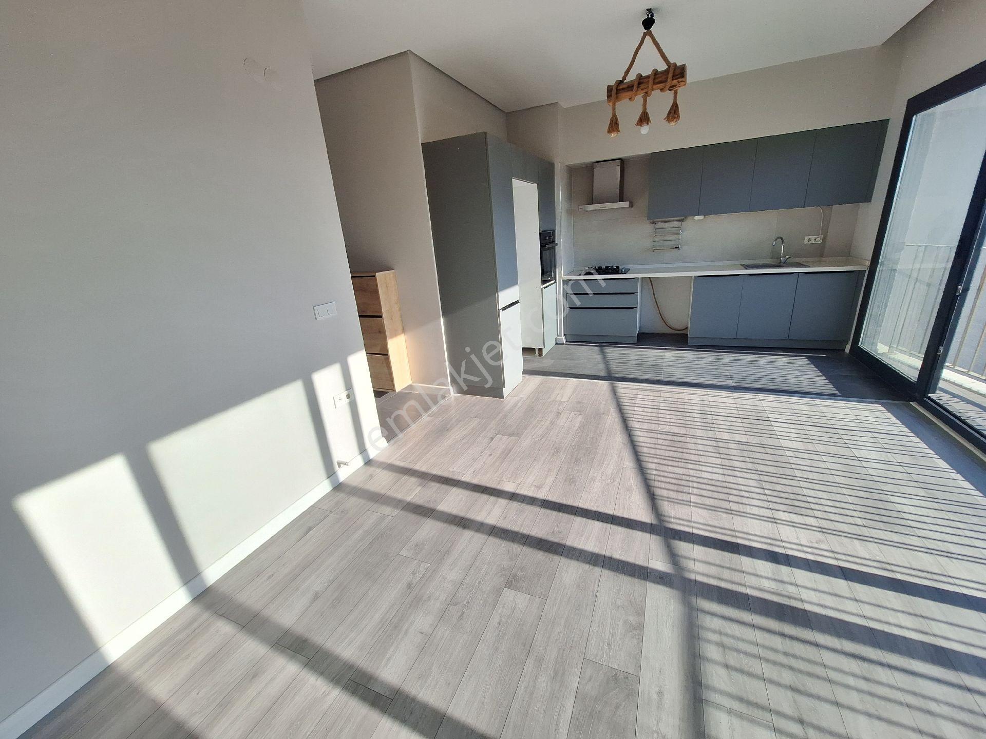 (depozitosuz)kuşadası Marina Sahile 100metre Yeni Binada Eşyasız Kiralık Daire - Görsel 5