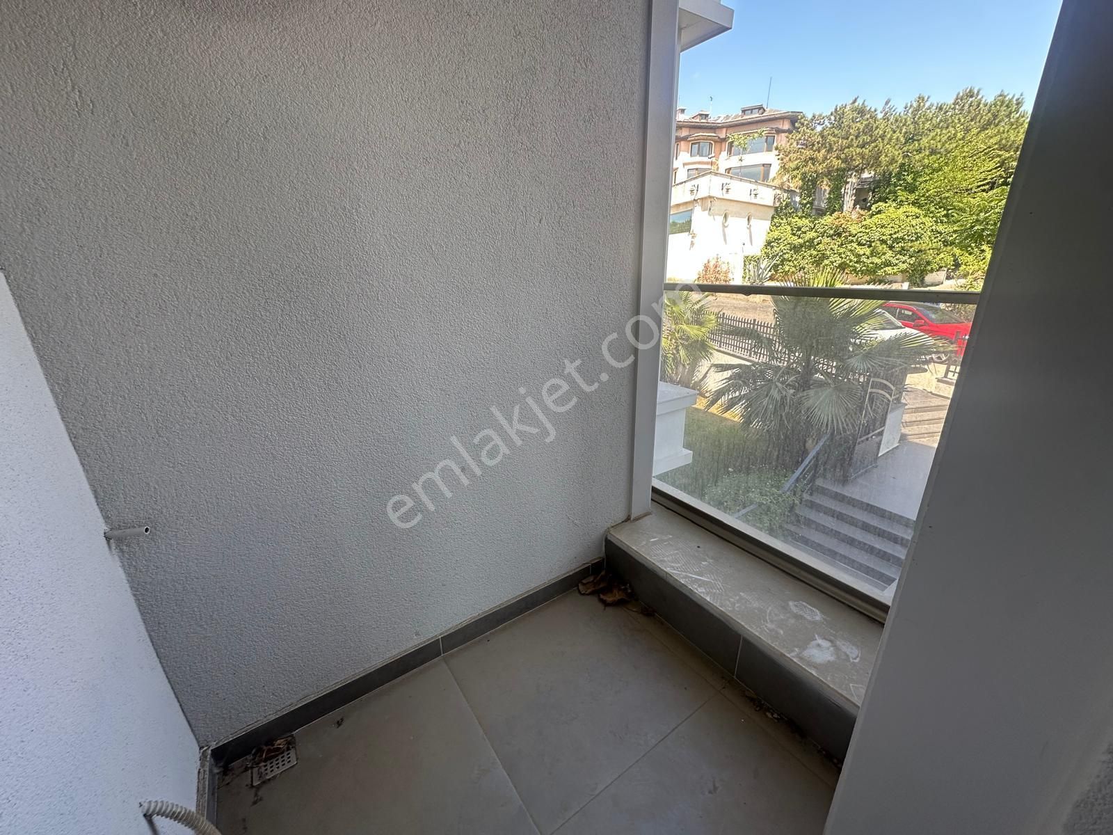 Çengelköy Güzeltepe 'de Sıfır Lüks Geniş 3+1 Kiralık Daire - Görsel 22