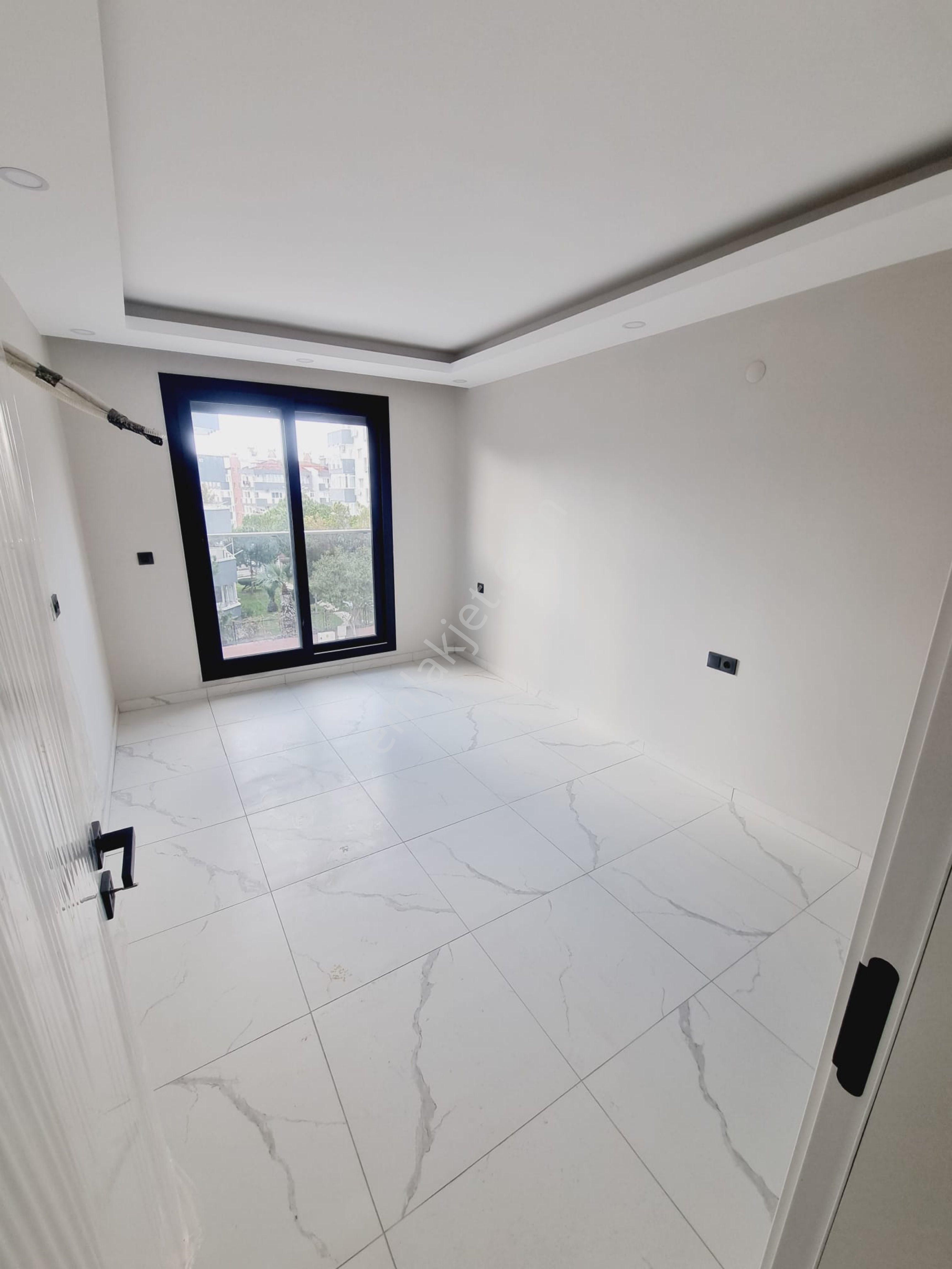 Şehir Merkezinde 2+1 Arakat Daire Kapalı Otoparklı - Görsel 4