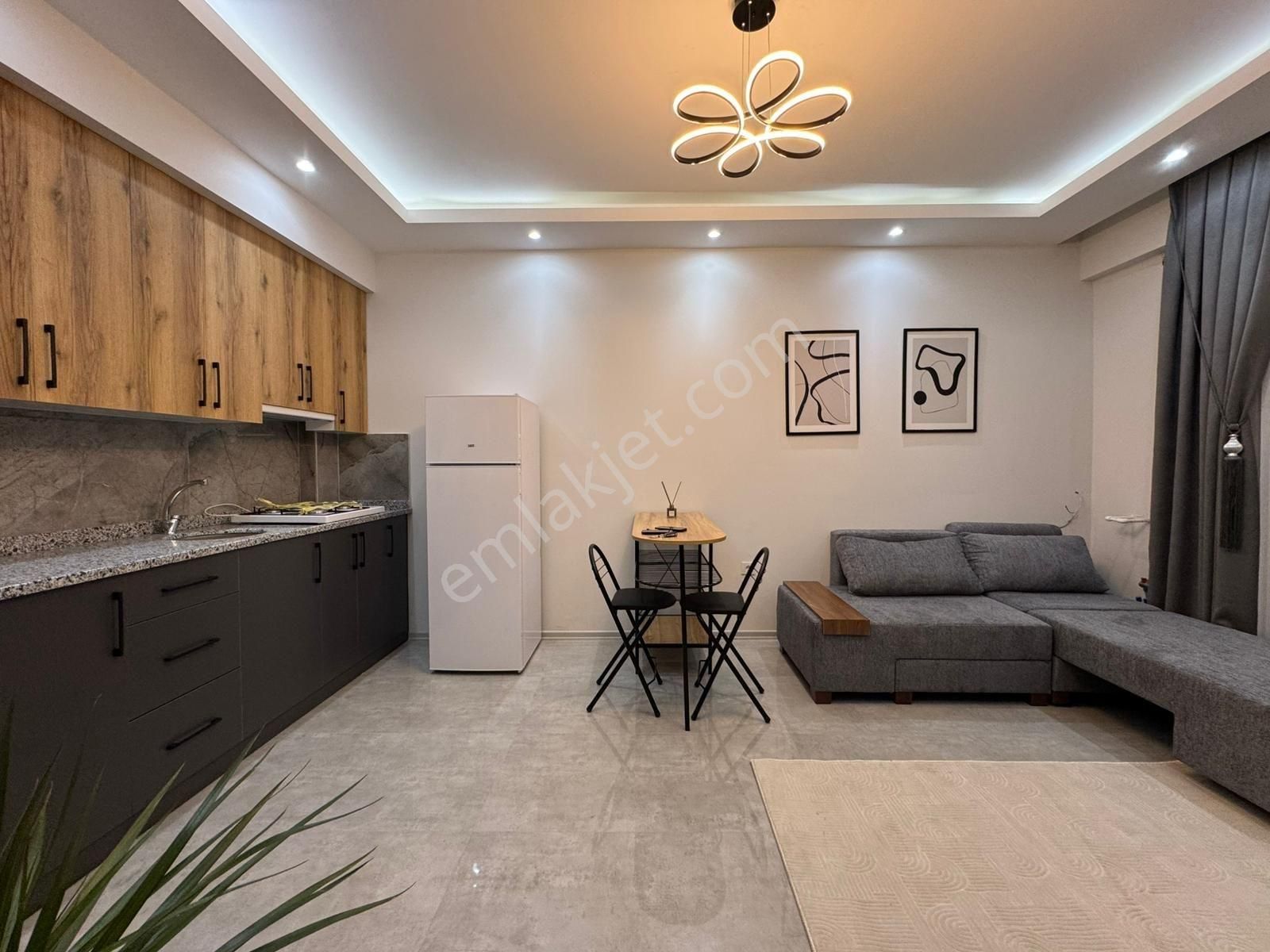 Tekden Hastanesine Yakın 1+1 Satılık Apart - Görsel 3