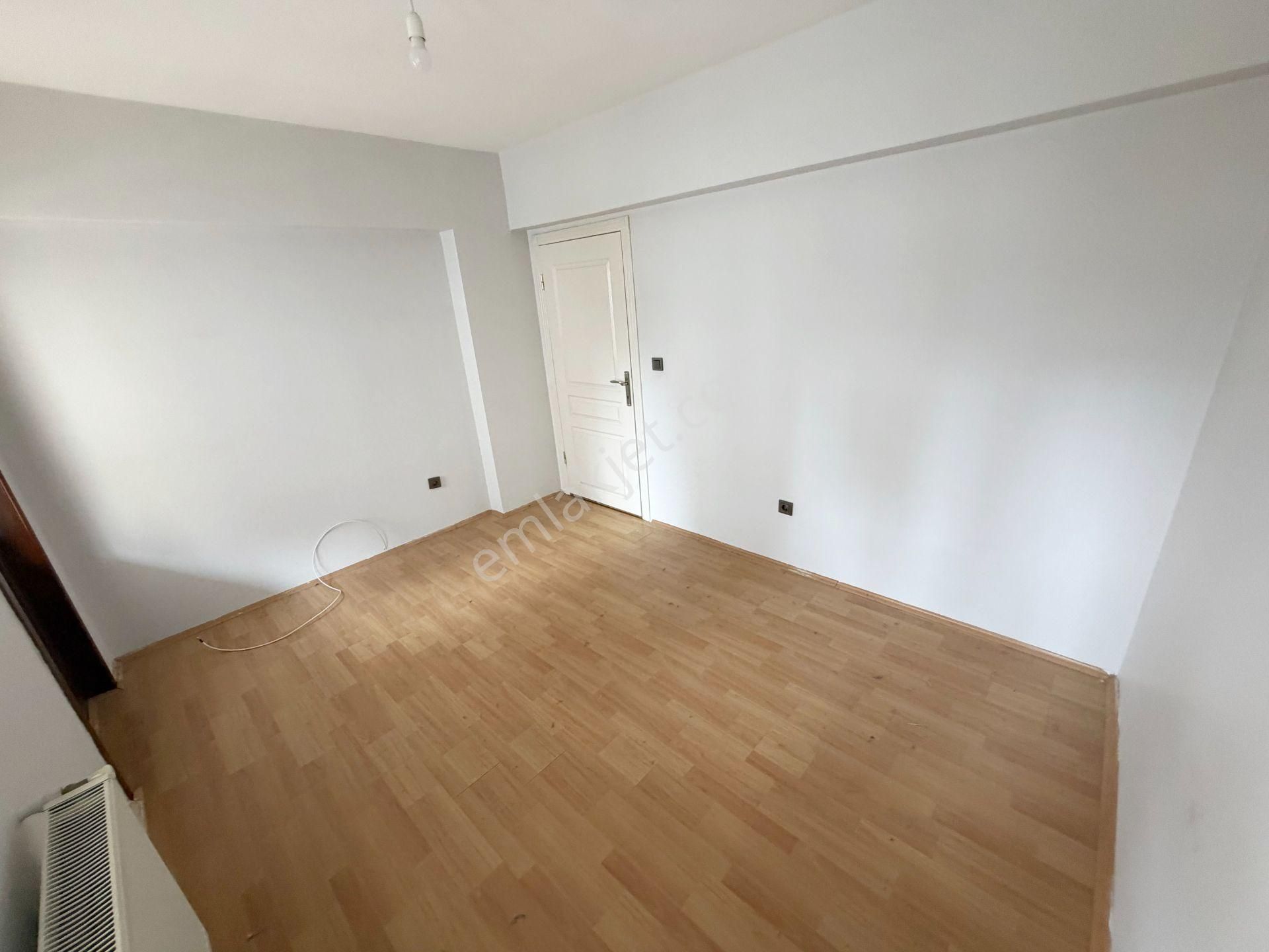 Cihandan Teleferik Sondurak'ta Seval Caddesi Üzerinde 3+1 Daire - Görsel 16