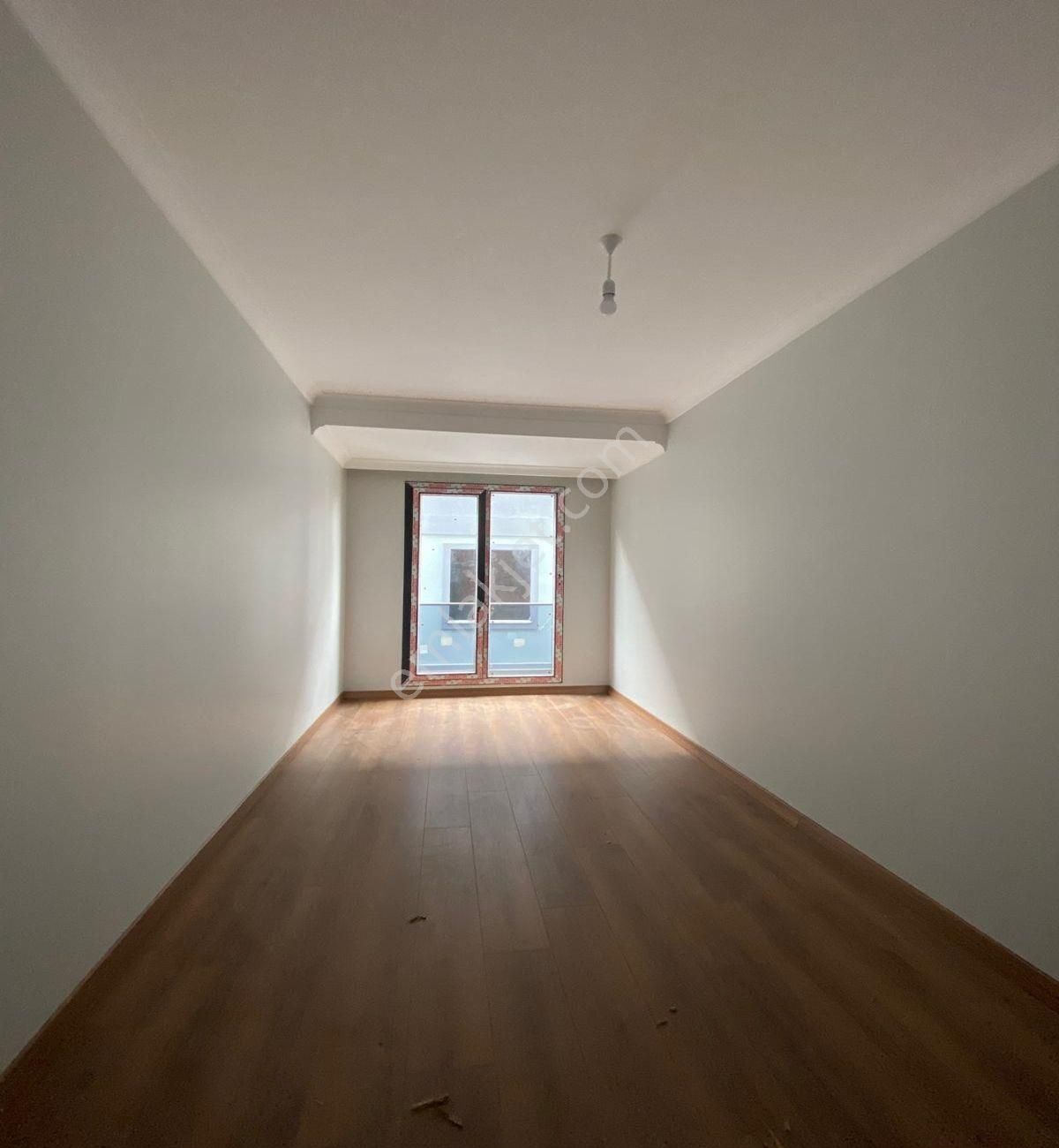 Avcılar Merkezde 3+1 Sıfır 140m2 Satılık Ara Kat Daire - Görsel 4