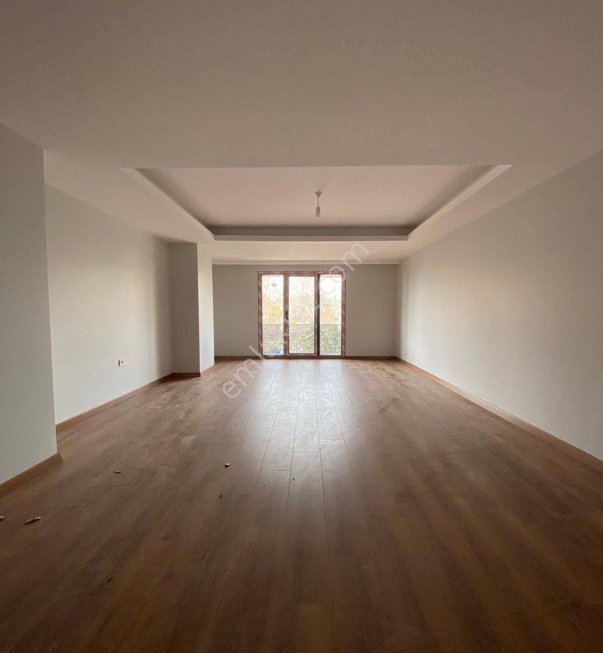 Avcılar Merkezde 3+1 Sıfır 140m2 Satılık Ara Kat Daire - Görsel 3