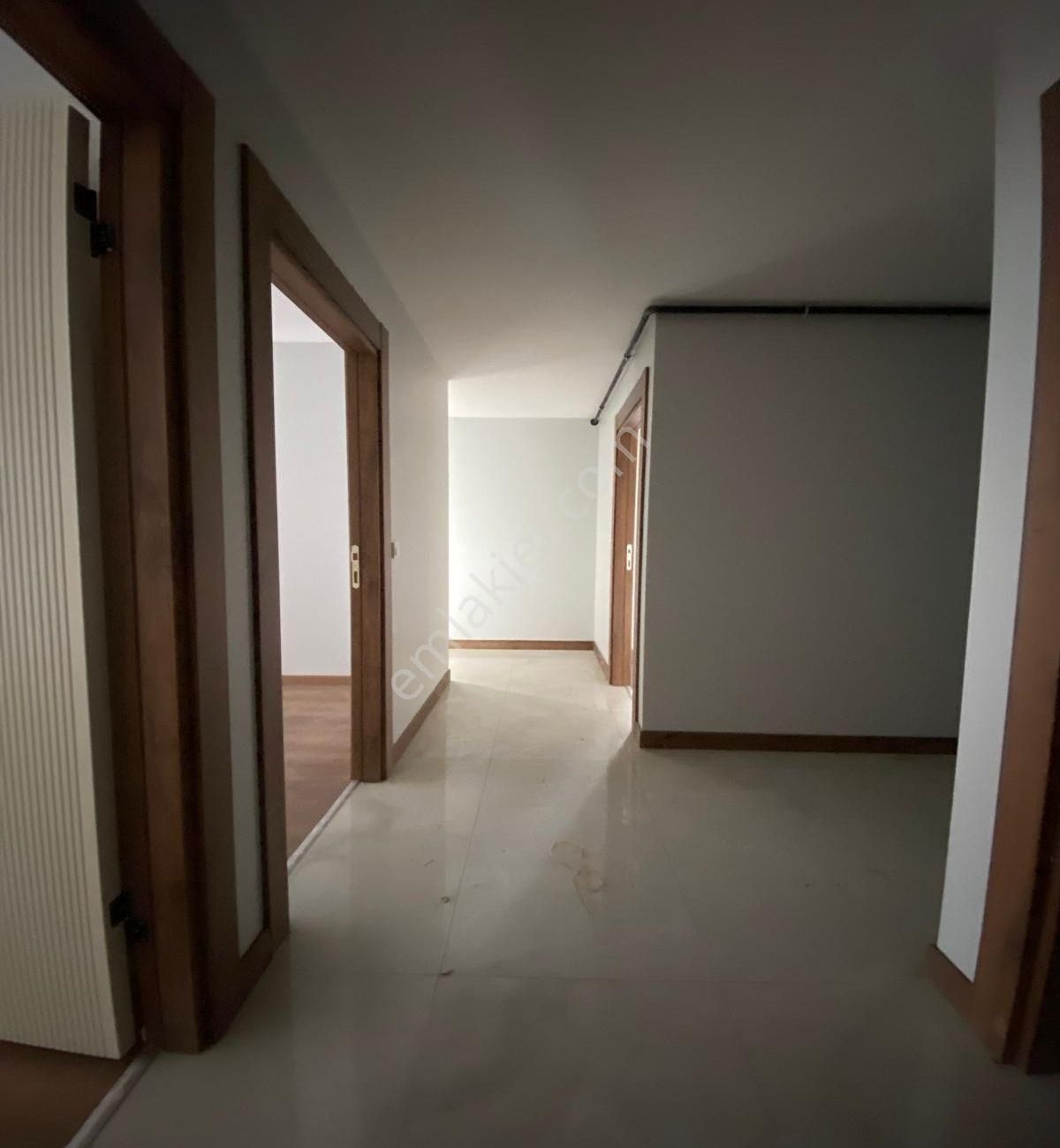 Avcılar Merkezde 3+1 Sıfır 140m2 Satılık Ara Kat Daire - Görsel 7