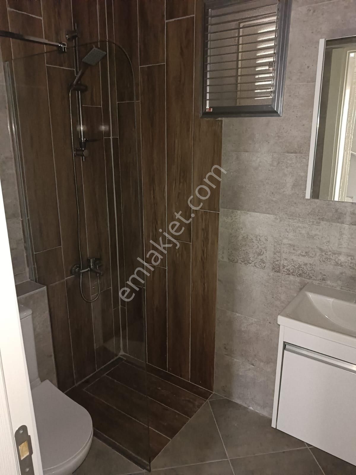 Didim Çamlık Mahallesi'nde Aytepe Sitesinde 3+1 Yenilenmiş Villa - Görsel 5