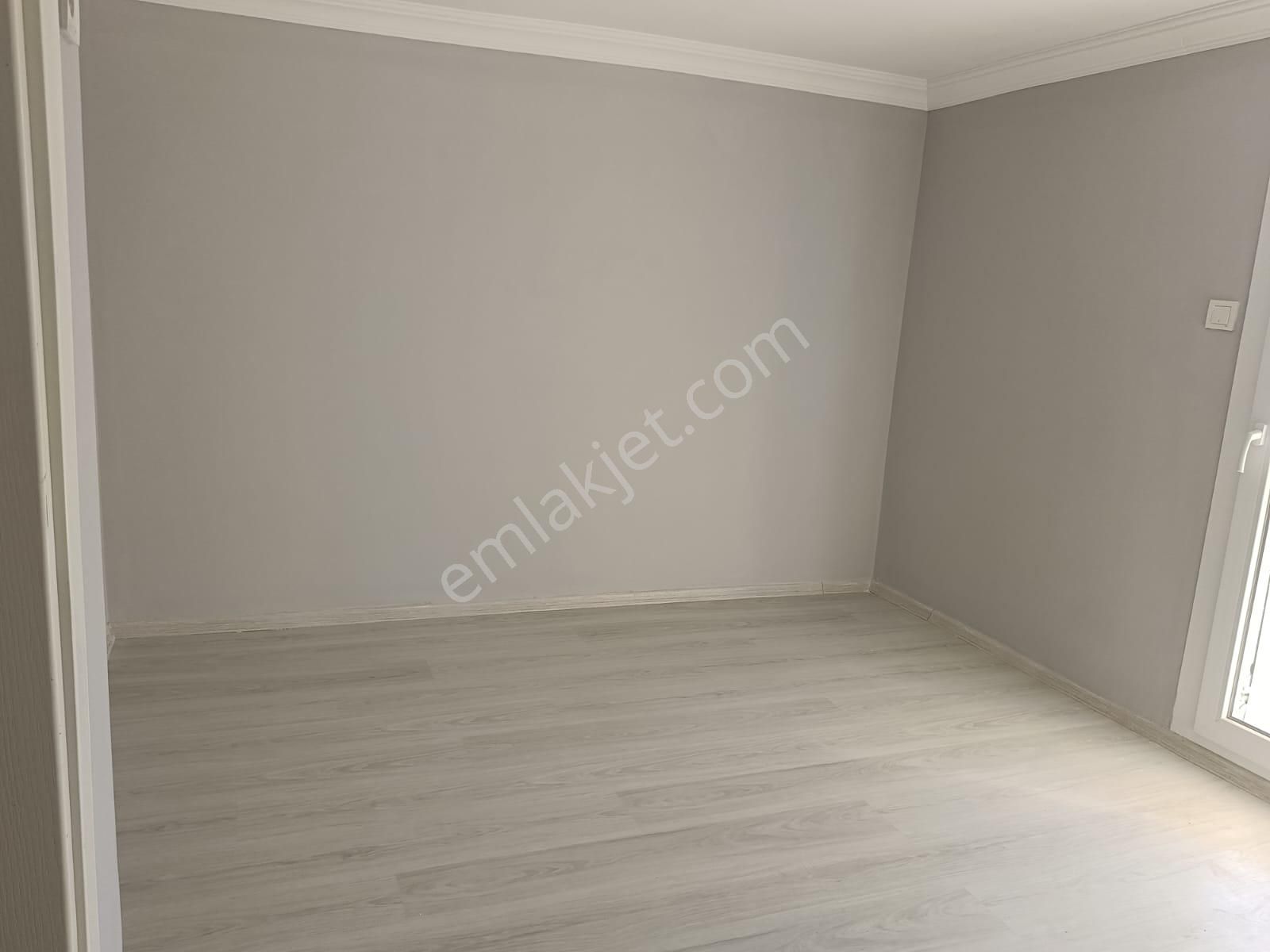 Didim Çamlık Mahallesi'nde Aytepe Sitesinde 3+1 Yenilenmiş Villa - Görsel 7