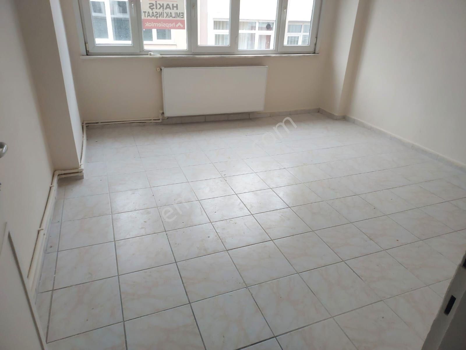 Fatih Kocamustafapaşa Cumartesi Pazarı Merkez. Konumda..temiz