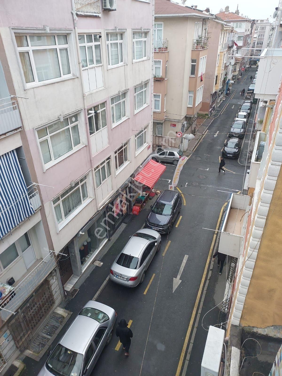 Fatih Kocamustafapaşa Cumartesi Pazarı Merkez. Konumda..temiz - Görsel 8