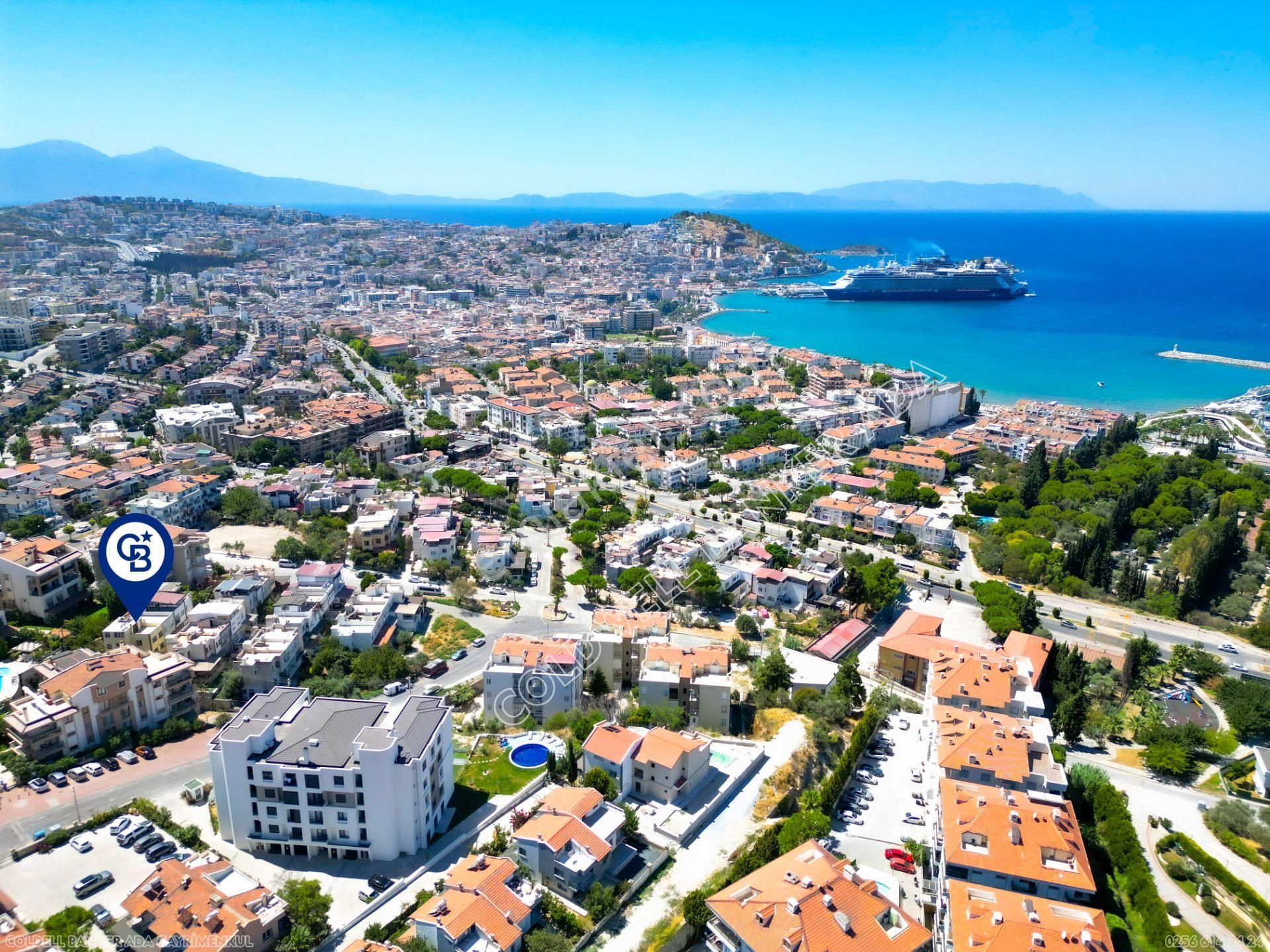 Kuşadası Türkmen Mahallesinde Deniz Manzaralı Bahçeli Tam Müstakil 5+1 Villa - Görsel 32