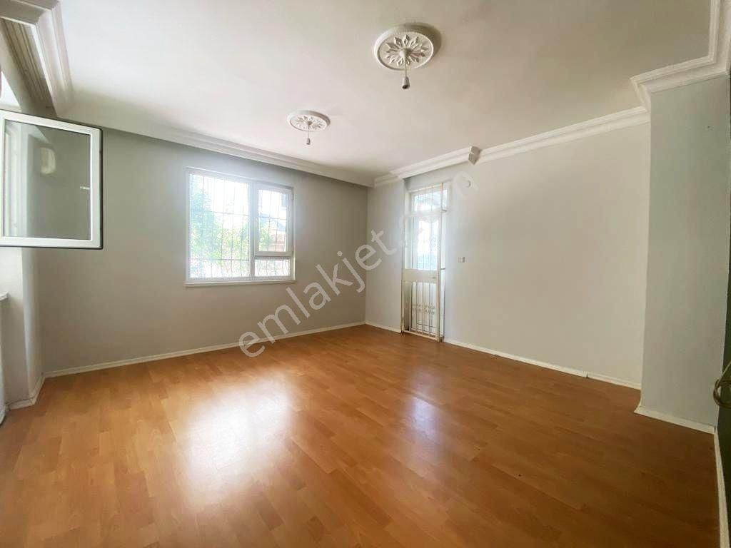 Çağlayanda Yalı Cadde Üzeri 2+1 Geniş Ferah Daire - Görsel 5