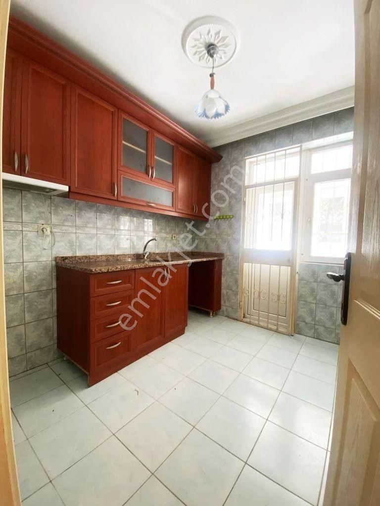 Çağlayanda Yalı Cadde Üzeri 2+1 Geniş Ferah Daire - Görsel 11