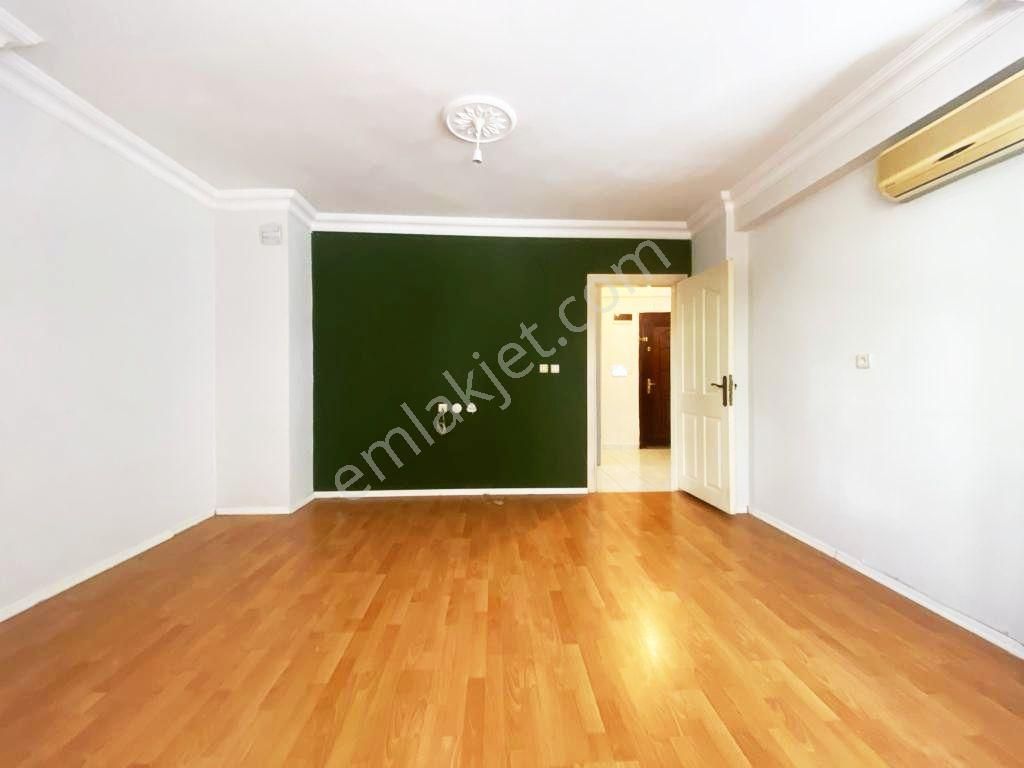 Çağlayanda Yalı Cadde Üzeri 2+1 Geniş Ferah Daire - Görsel 3