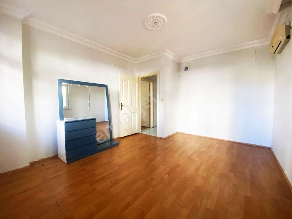 Çağlayanda Yalı Cadde Üzeri 2+1 Geniş Ferah Daire - Görsel 15