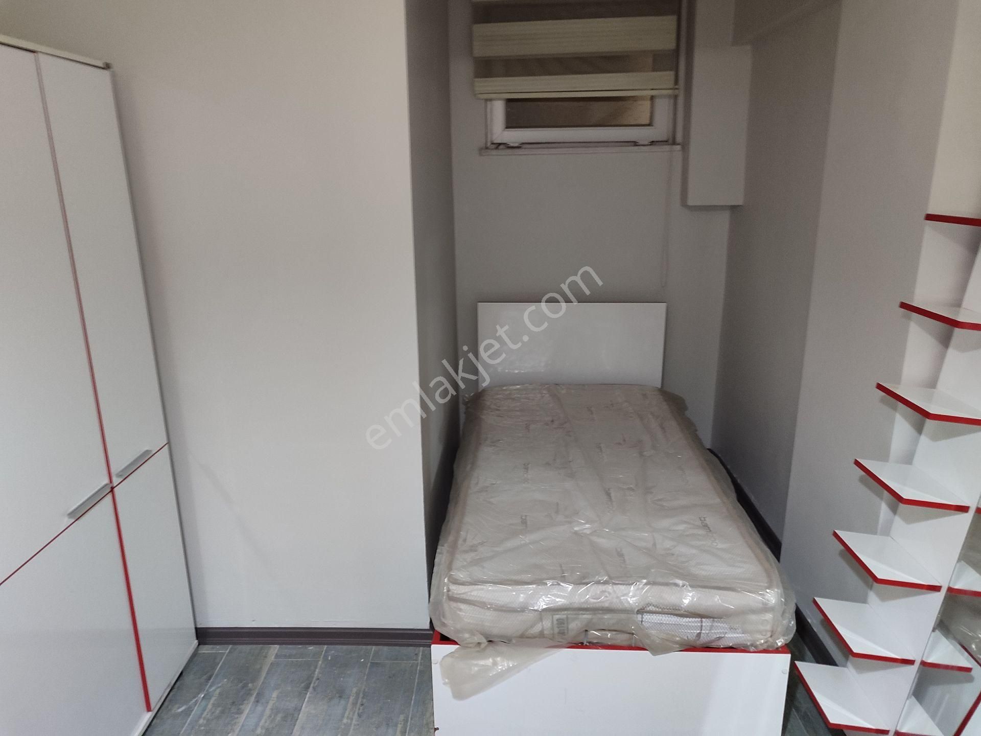 Asel'den 1+1 Eşyalı-d.gaz-elektrik-su Kiraya Dahil(yeni Boya) Yerden Isıtma Daire - Görsel 6