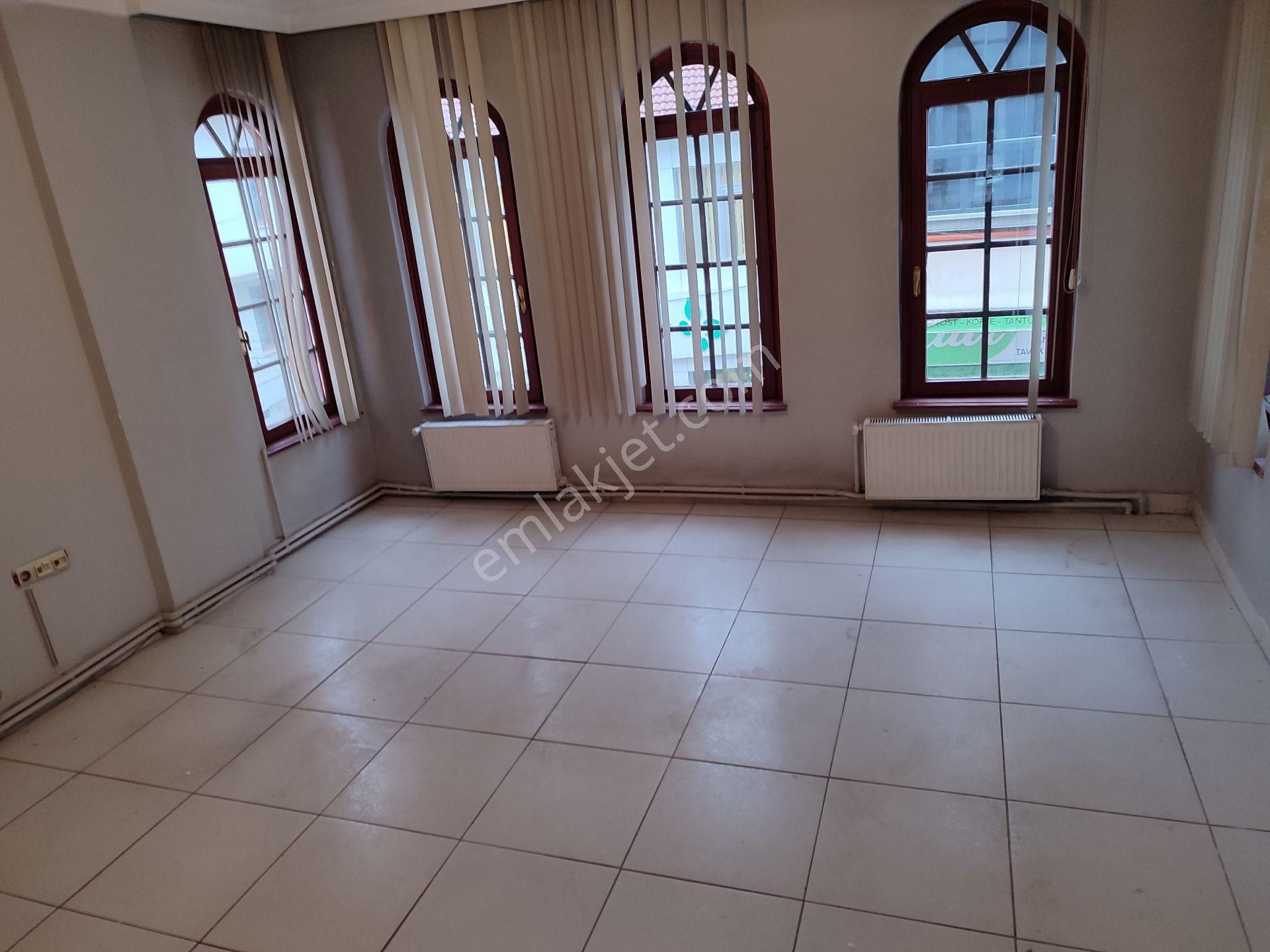 Asel'den 900 M2 Kiralık Bina(spor Salon-okul-kreş-güzellik Merk - Görsel 12