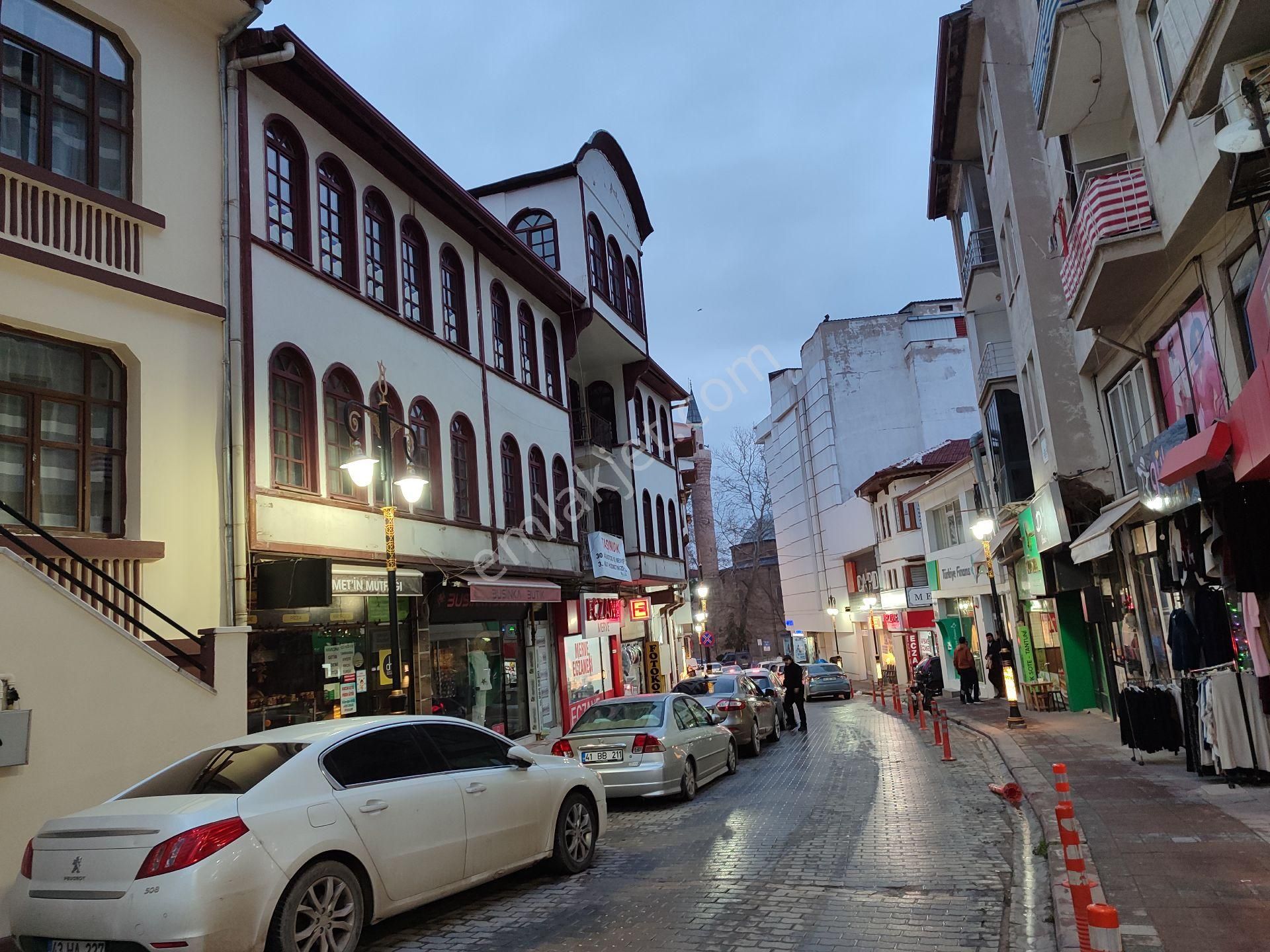 Asel'den 900 M2 Kiralık Bina(spor Salon-okul-kreş-güzellik Merk - Görsel 4