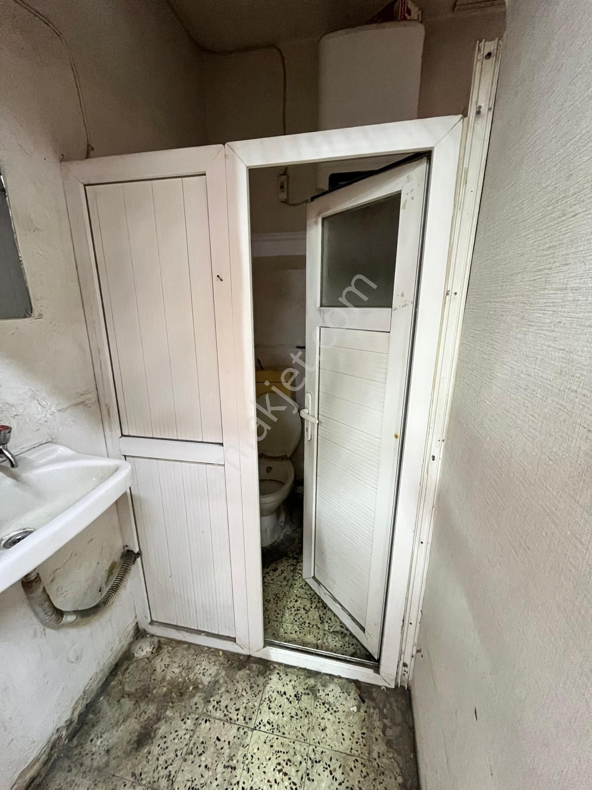 Rng'den Çınarlının Kalbinde Yüksek Potansiyelli Kiralık İş Yeri - Görsel 4