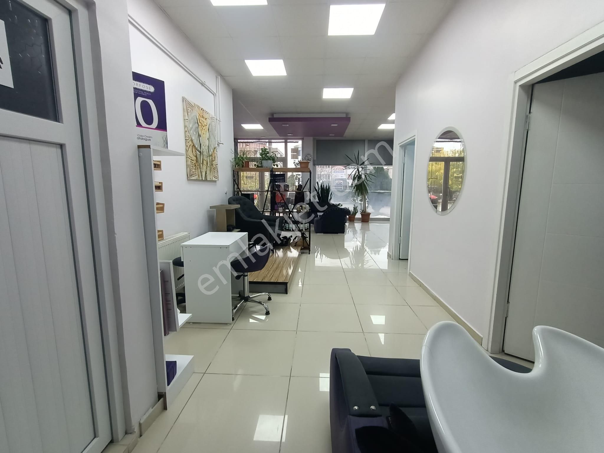 Alipaşa Mah. Orion Arkası Çetin Emeç Bul. Altı Köşe Başı Dükkan - Görsel 3