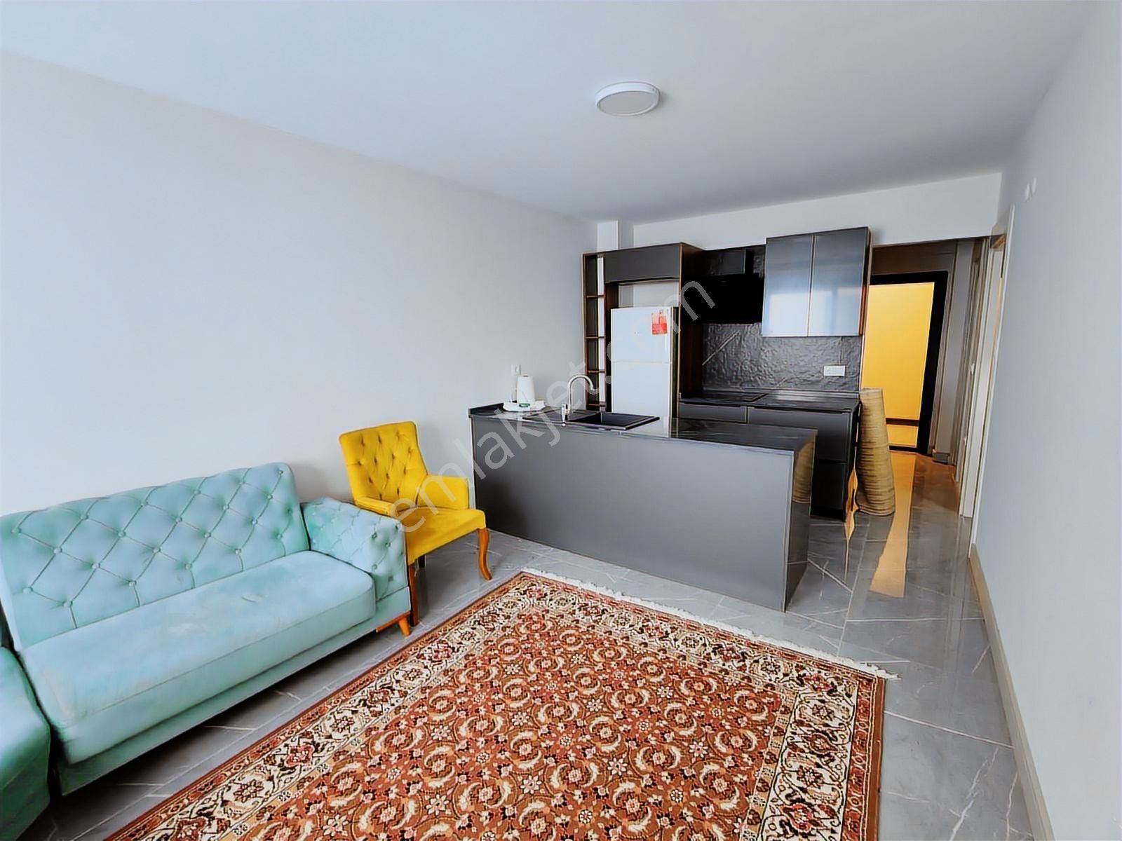 Lüks Site İçinde Satılık Eşyalı 1+1 Daire - Görsel 15
