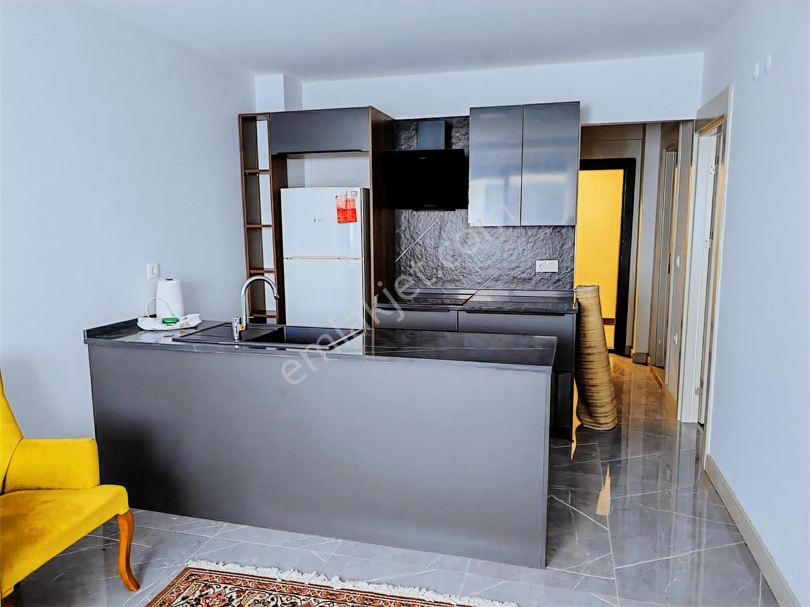 Lüks Site İçinde Satılık Eşyalı 1+1 Daire - Görsel 4