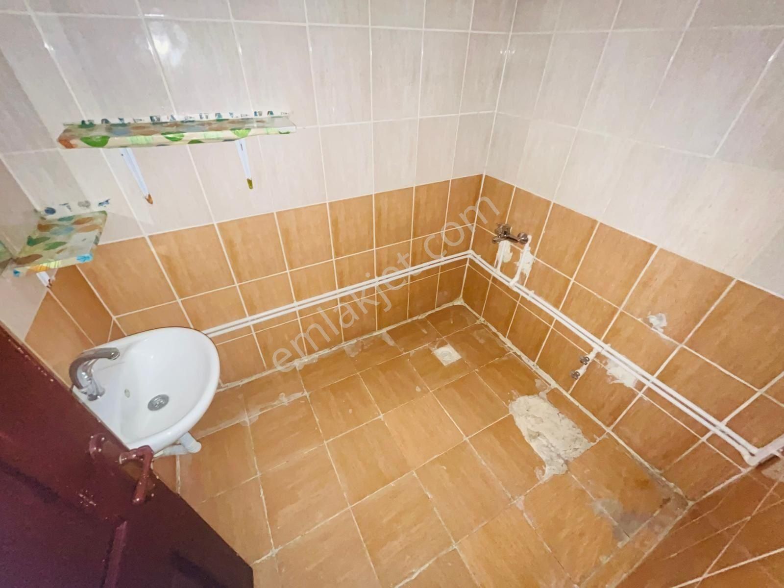 Koza Emlak'tan Selçuklu Mahalesin'de Salon Bağımsız Katta Güney-ön Cephede 3+1 Satılık Daire - Görsel 33