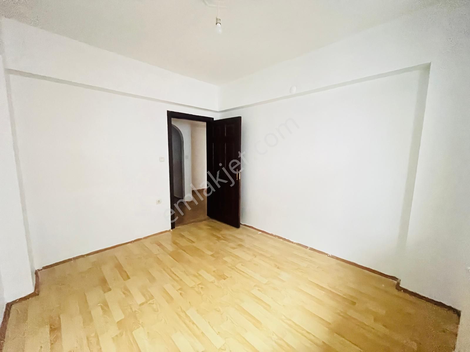 Koza Emlak'tan Selçuklu Mahalesin'de Salon Bağımsız Katta Güney-ön Cephede 3+1 Satılık Daire - Görsel 26