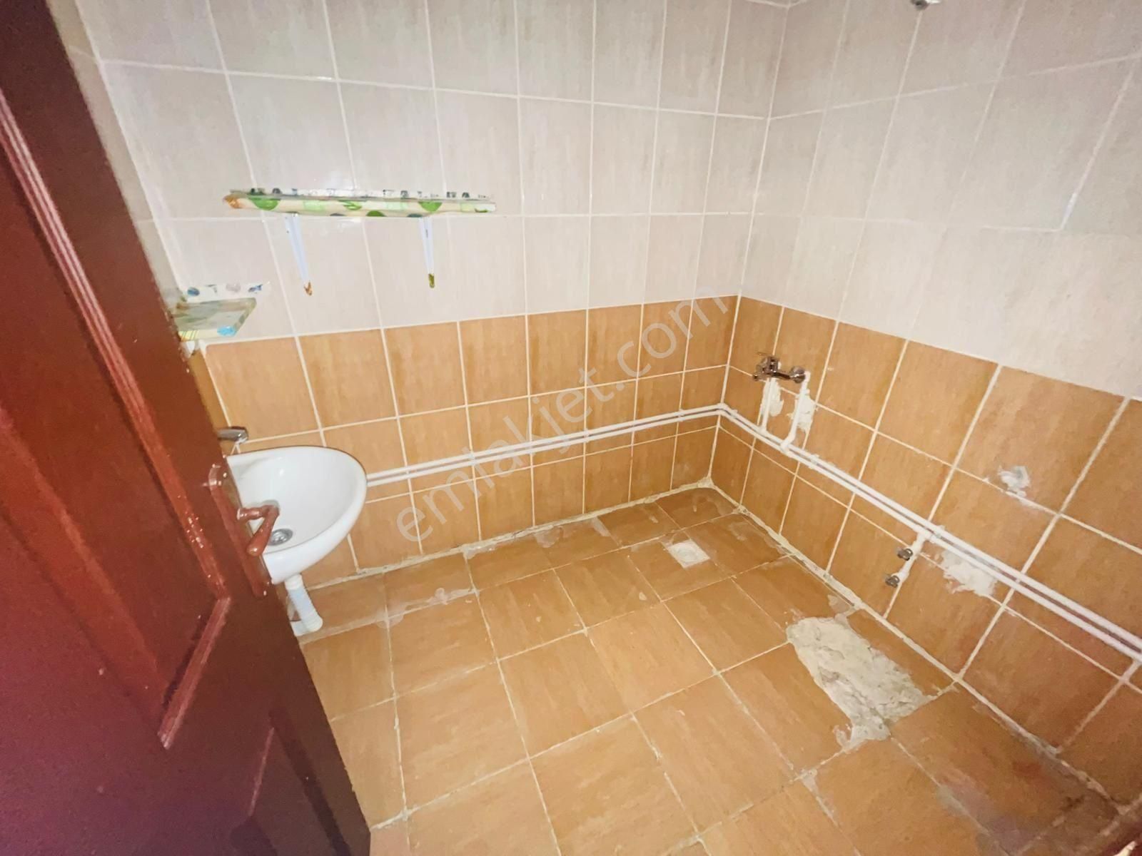 Koza Emlak'tan Selçuklu Mahalesin'de Salon Bağımsız Katta Güney-ön Cephede 3+1 Satılık Daire - Görsel 32