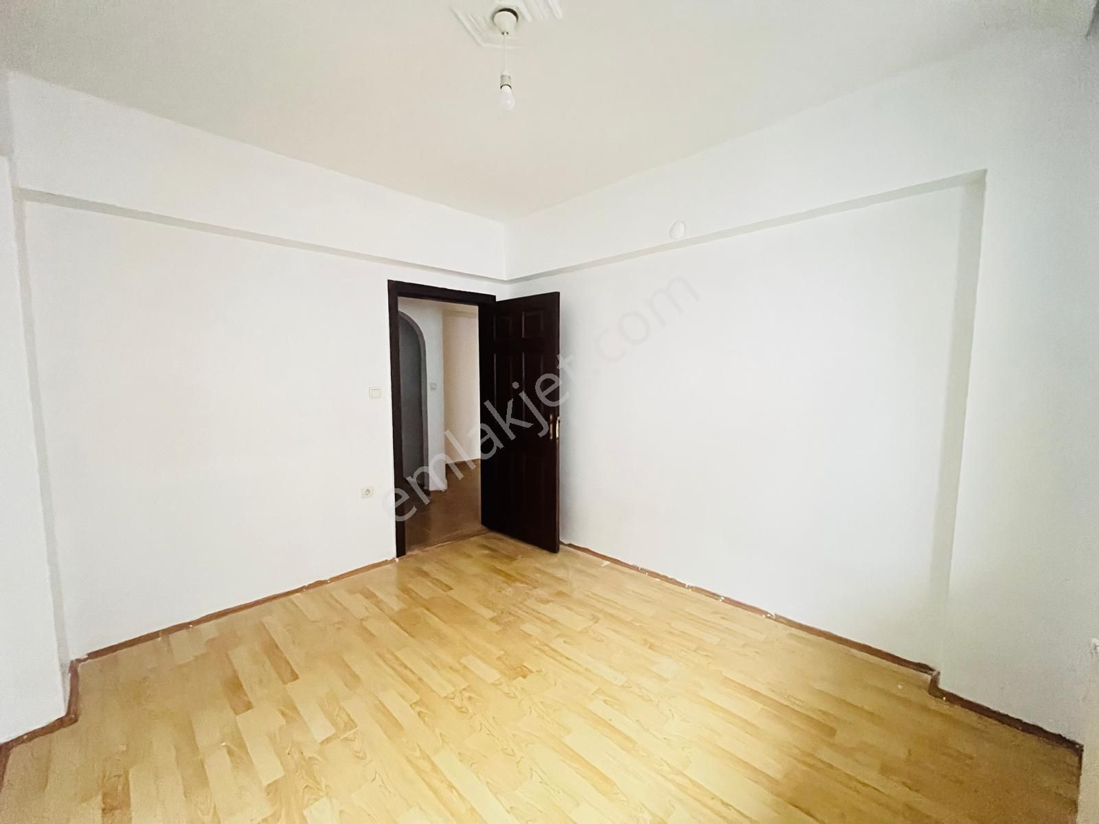 Koza Emlak'tan Selçuklu Mahalesin'de Salon Bağımsız Katta Güney-ön Cephede 3+1 Satılık Daire - Görsel 21