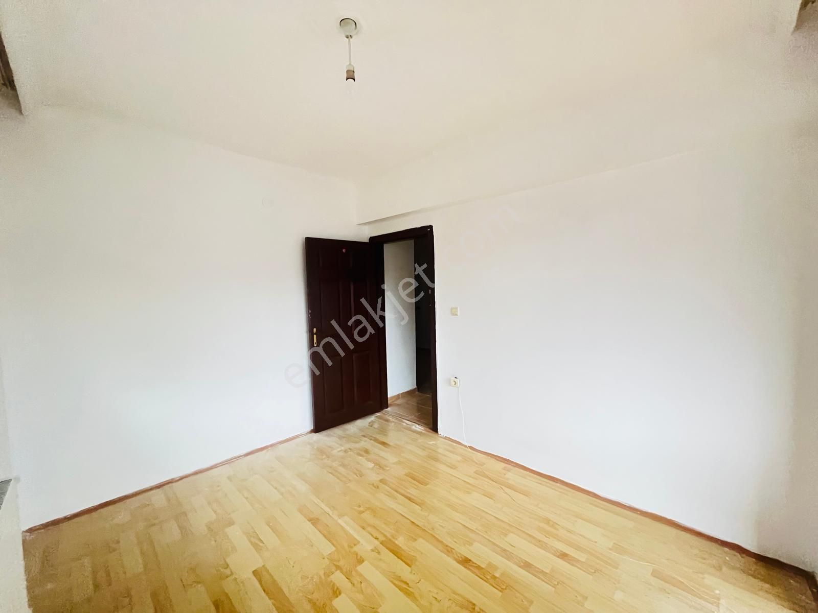 Koza Emlak'tan Selçuklu Mahalesin'de Salon Bağımsız Katta Güney-ön Cephede 3+1 Satılık Daire - Görsel 17