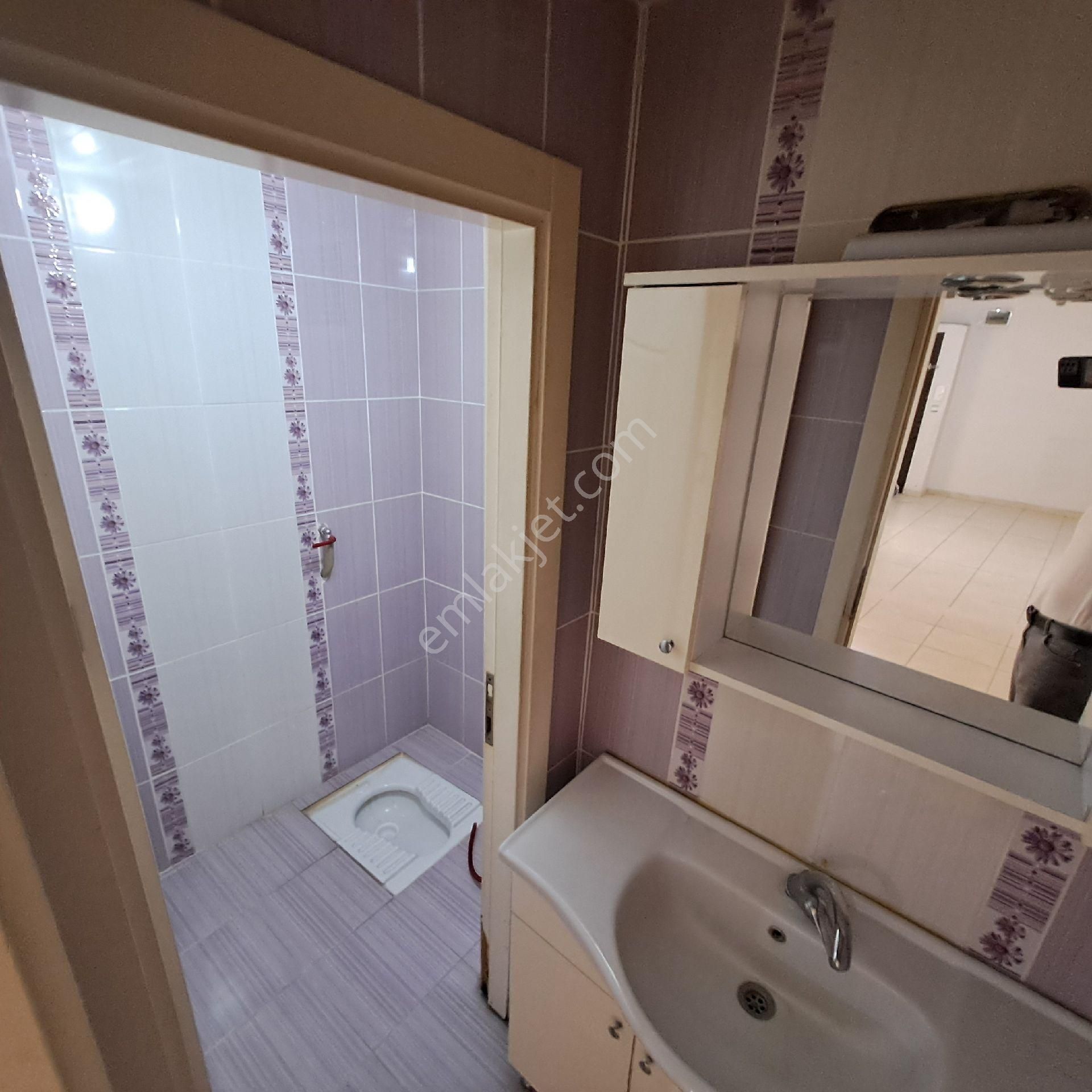 İhsaniye Mah Kiralık Doğalgazlı 3+1 - Görsel 7