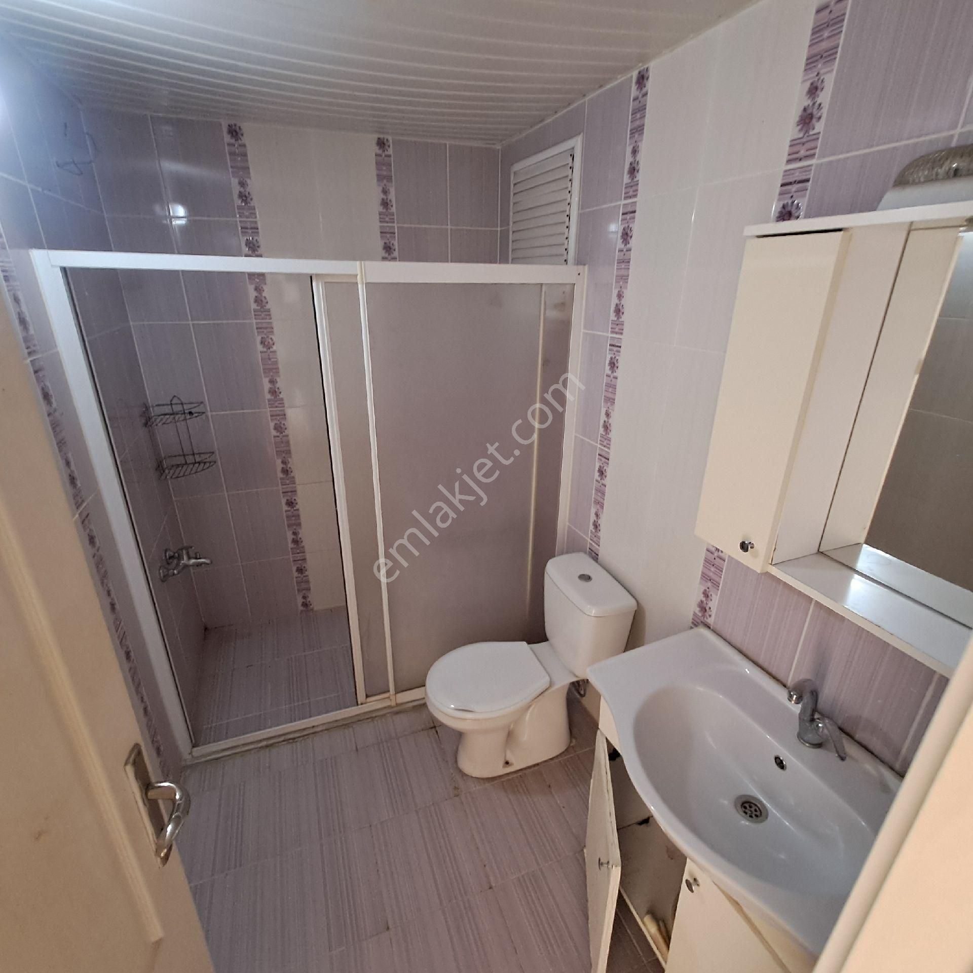 İhsaniye Mah Kiralık Doğalgazlı 3+1 - Görsel 8