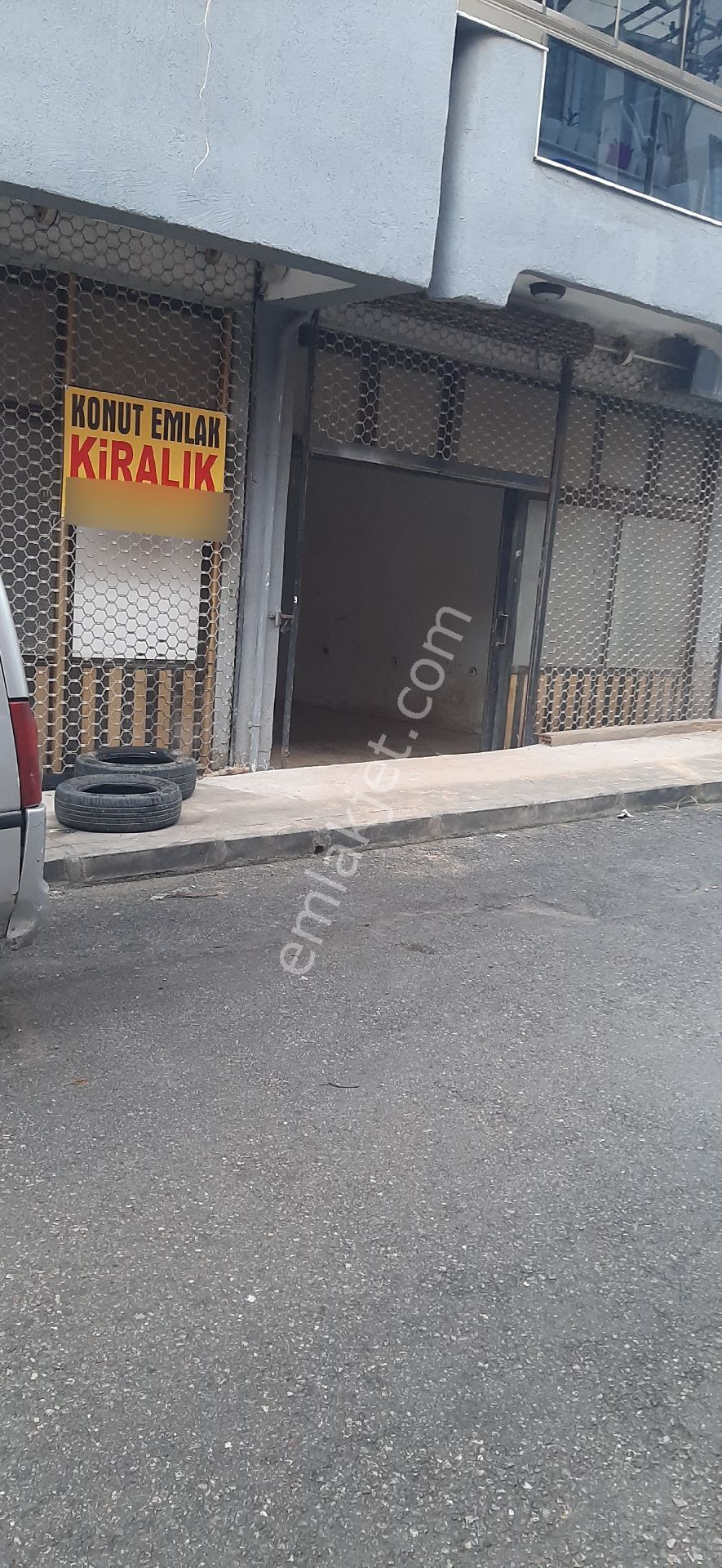 Karabaglar Selvili Mahalleside Kiralık 90mt Dükan - Görsel 2