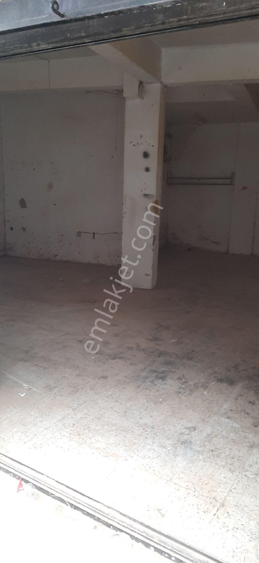 Karabaglar Selvili Mahalleside Kiralık 90mt Dükan - Görsel 7