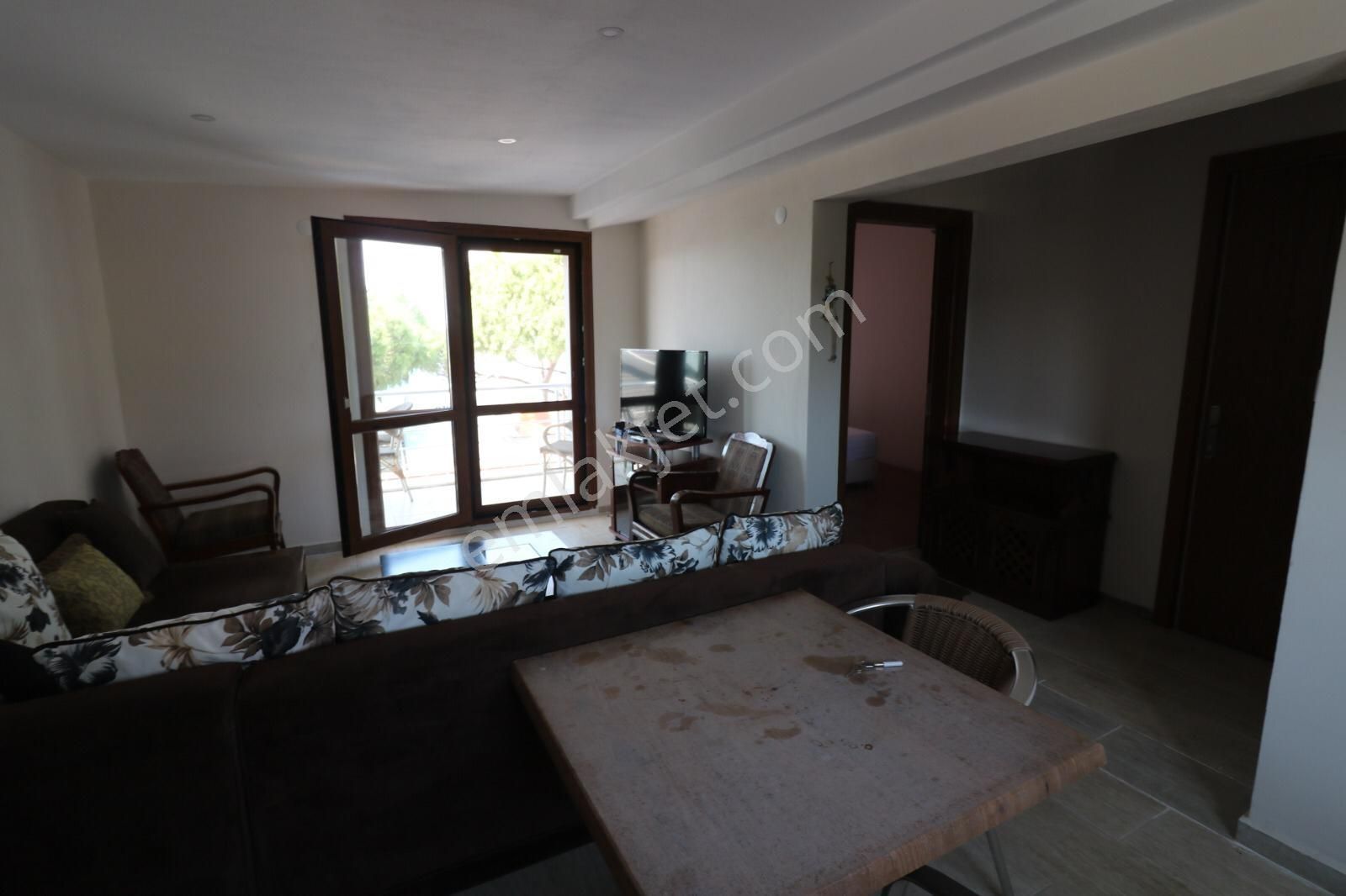 Denizli Öğretmenler Sitesi'nde Deniz Manzaralı Eşyalı 1+1 Daire - Görsel 14