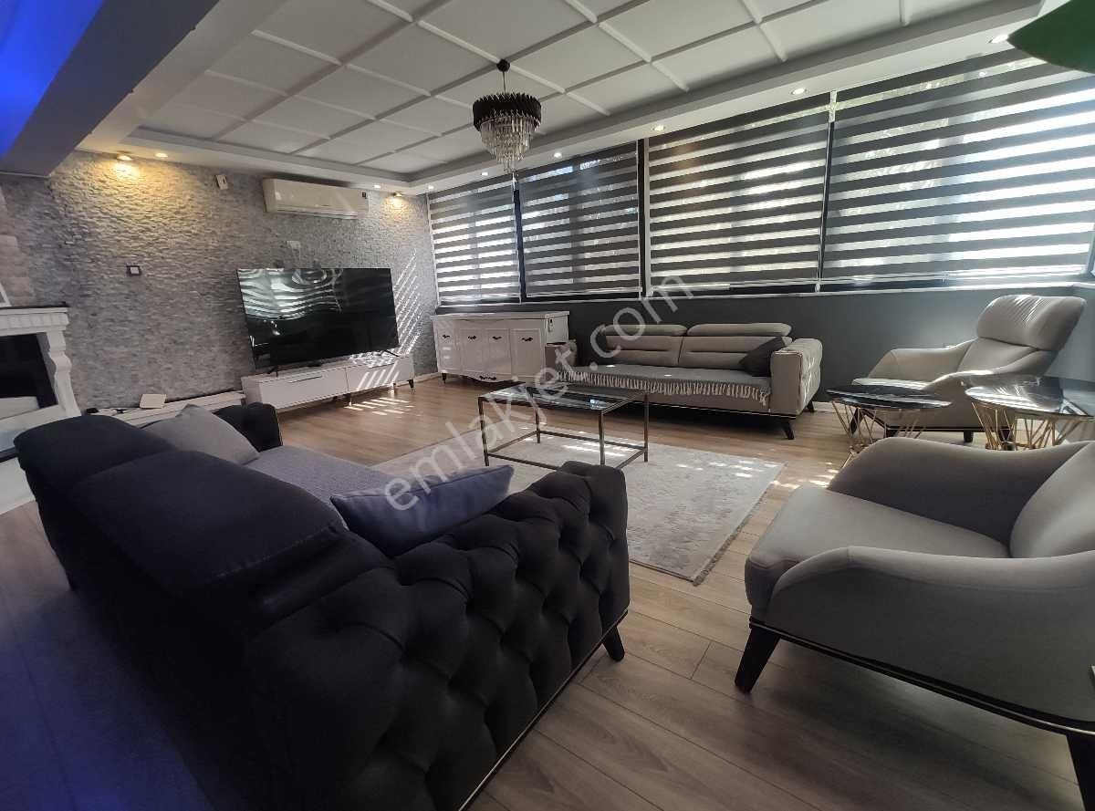 Denize 800m Mesafesinde 5+1 Havuzlu Şömineli Villa - Görsel 26