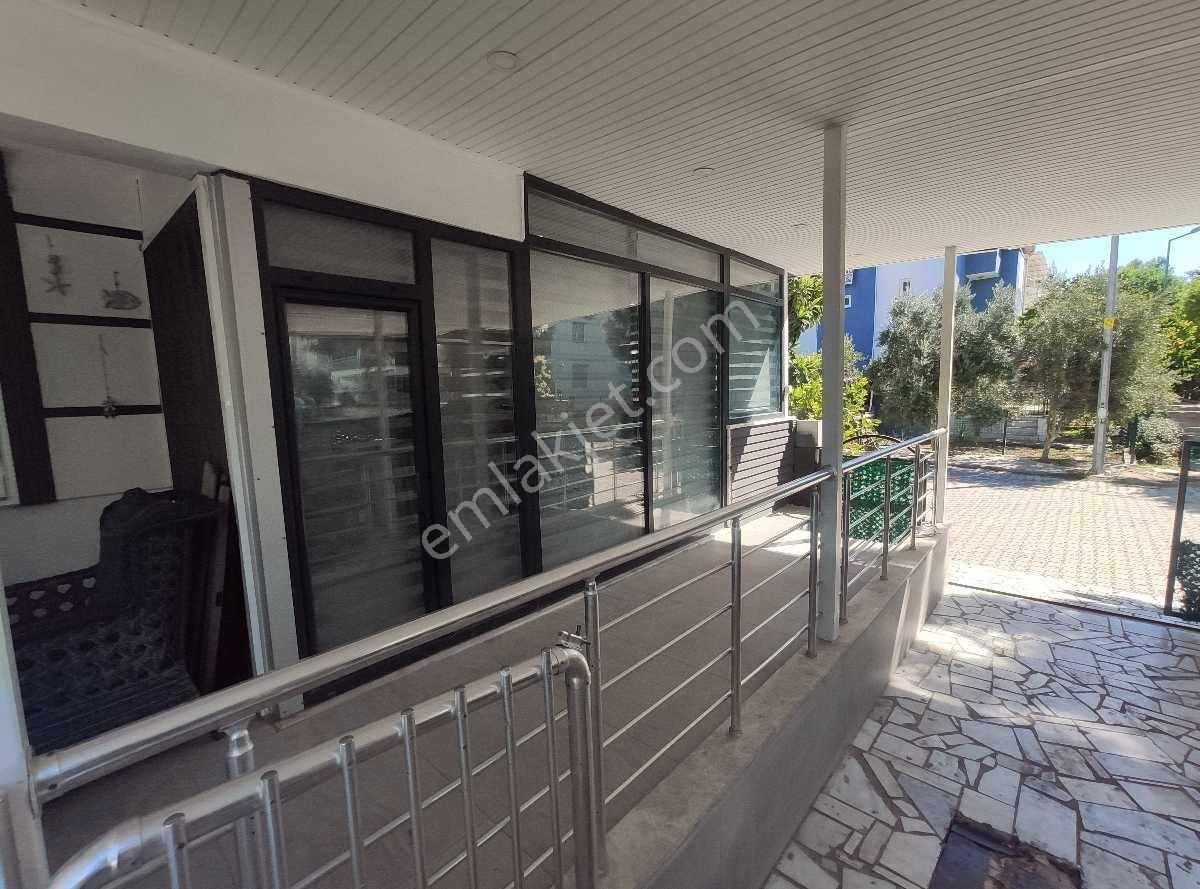 Denize 800m Mesafesinde 5+1 Havuzlu Şömineli Villa - Görsel 27